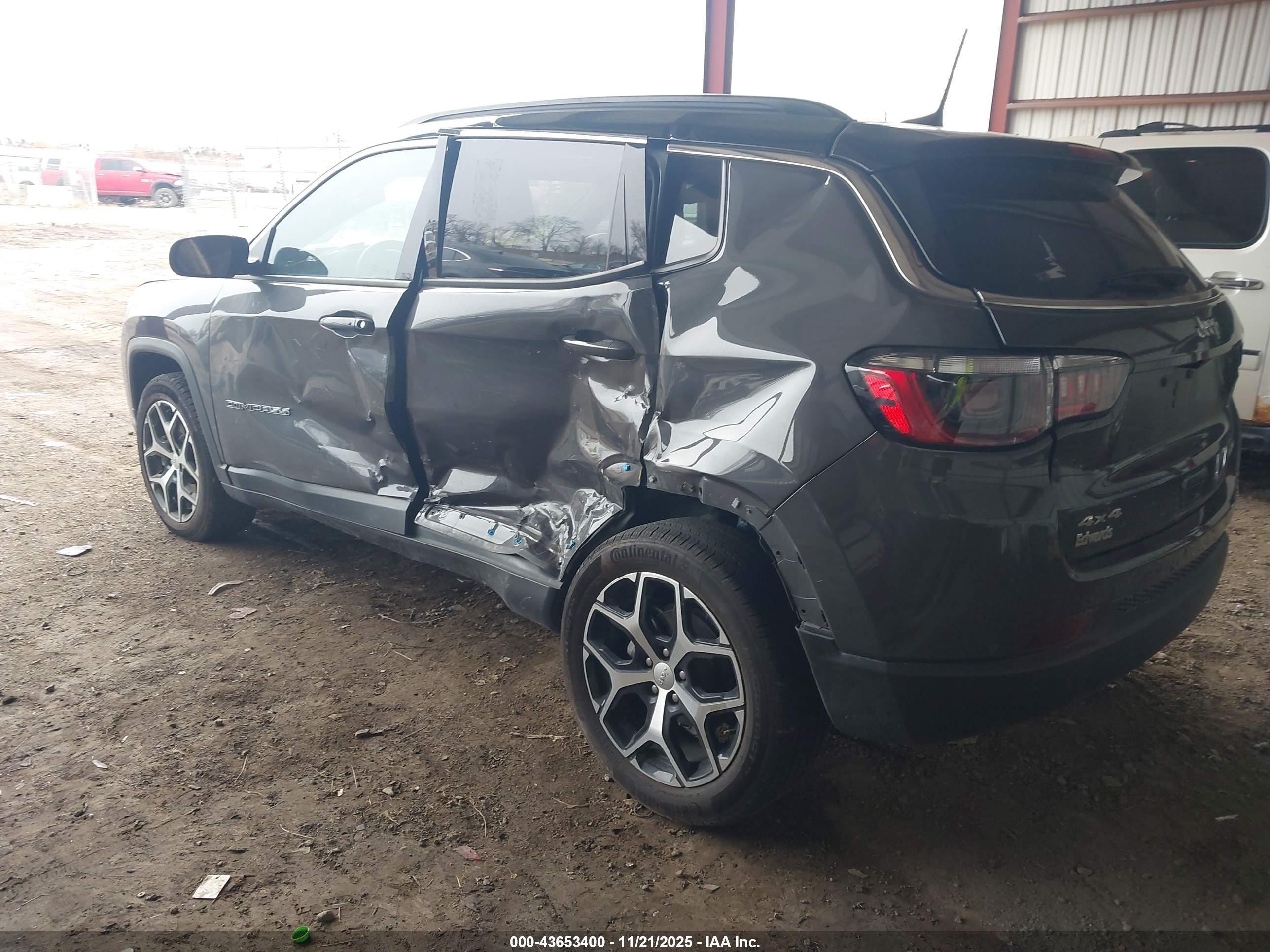 JEEP COMPASS image 3