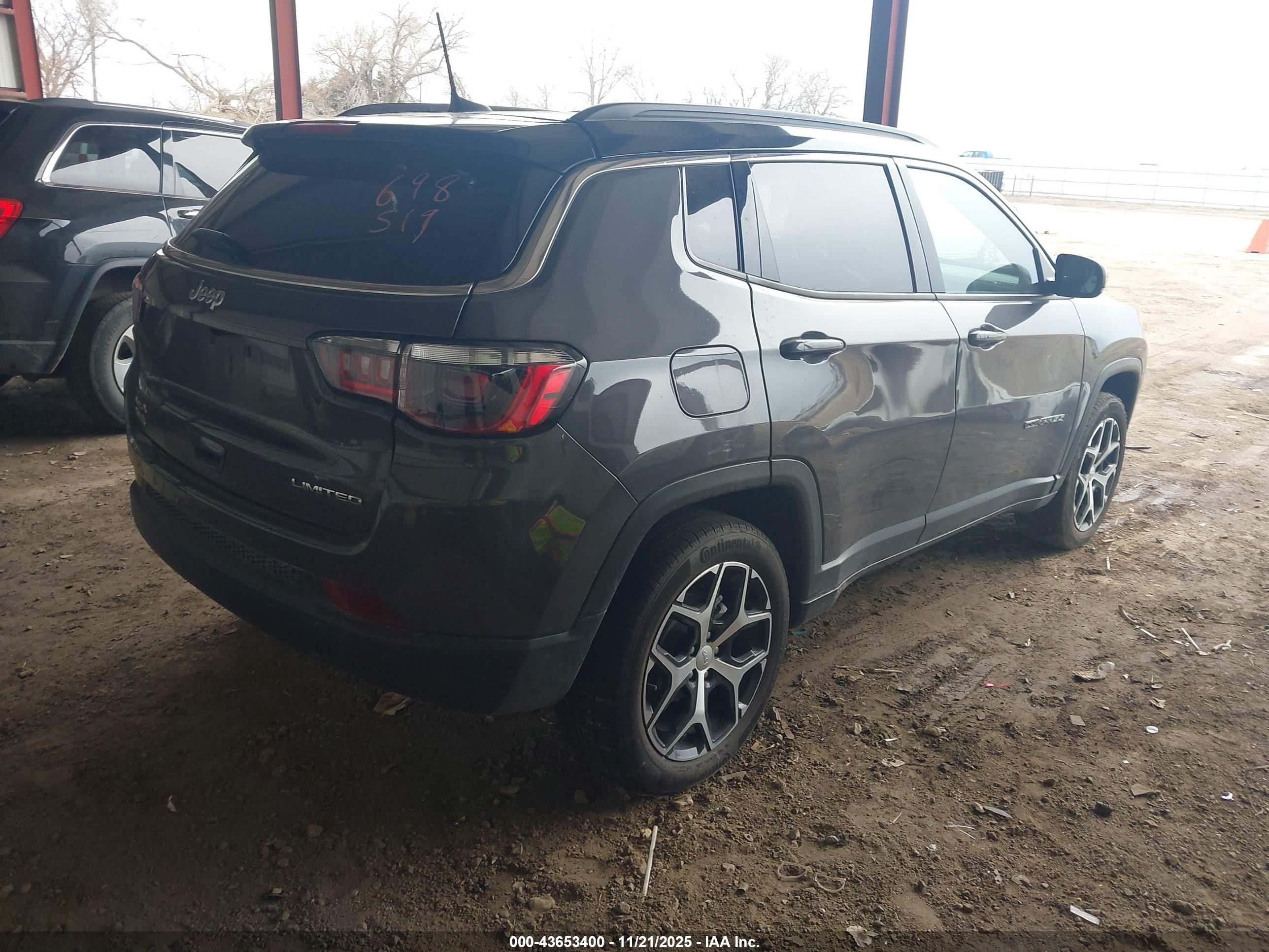 JEEP COMPASS image 4