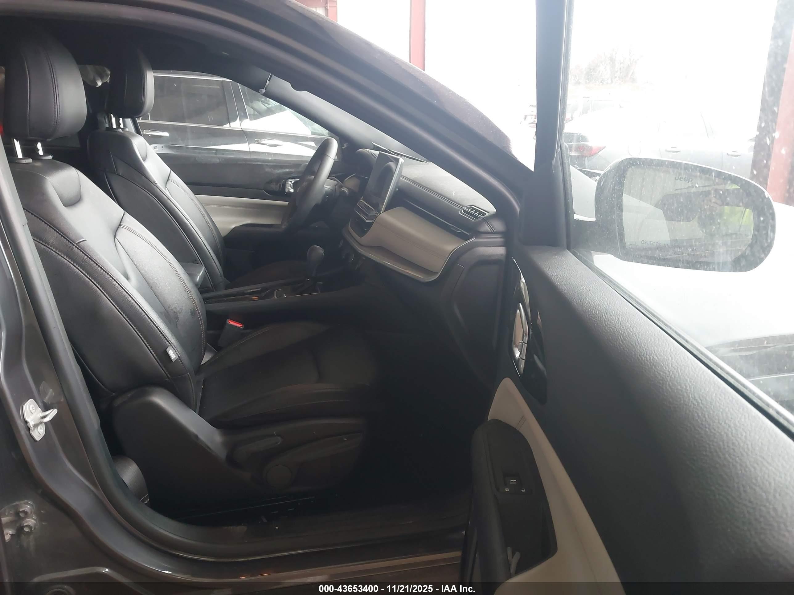 JEEP COMPASS image 5