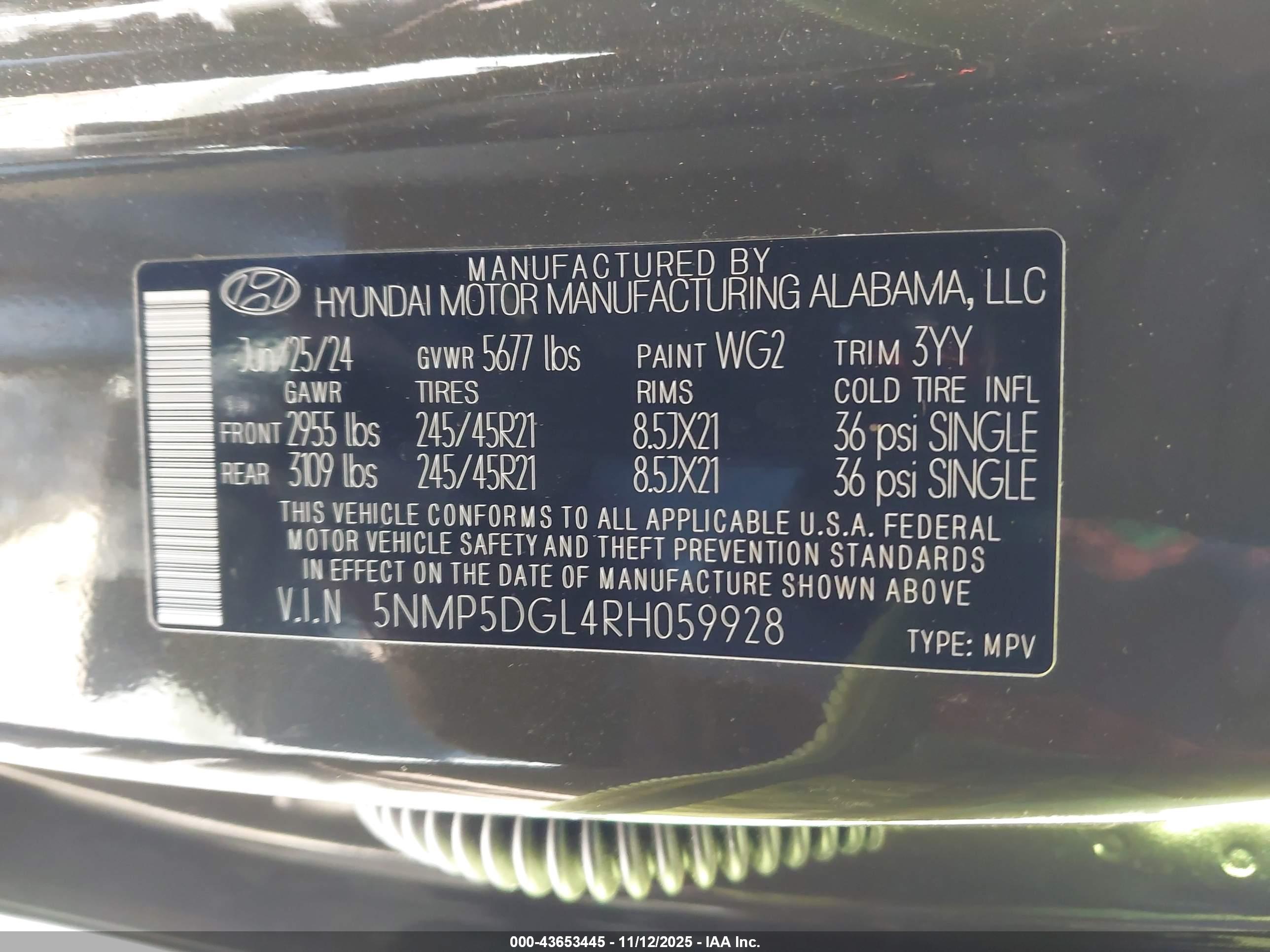 HYUNDAI SANTA image 9