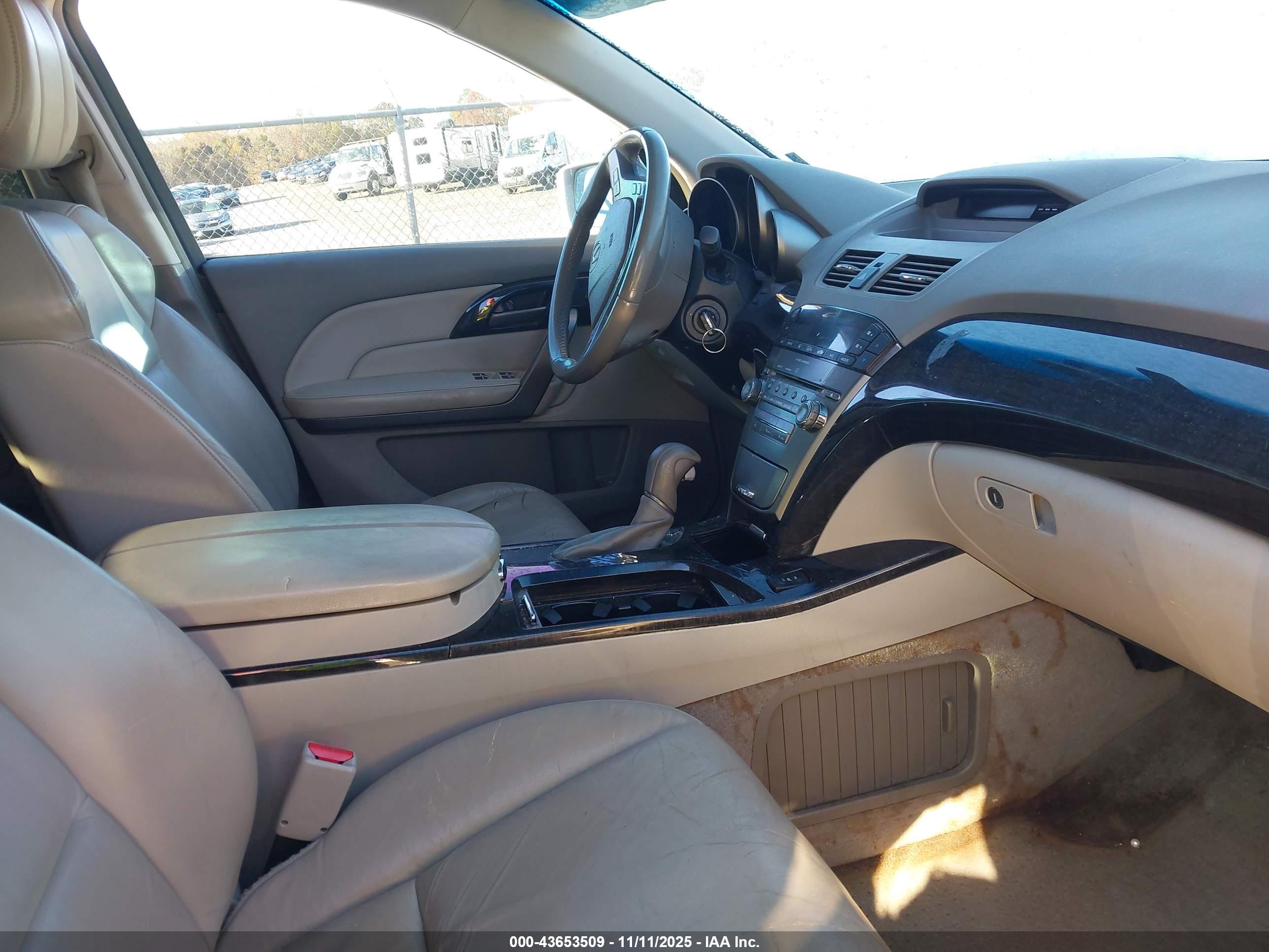 ACURA MDX image 5
