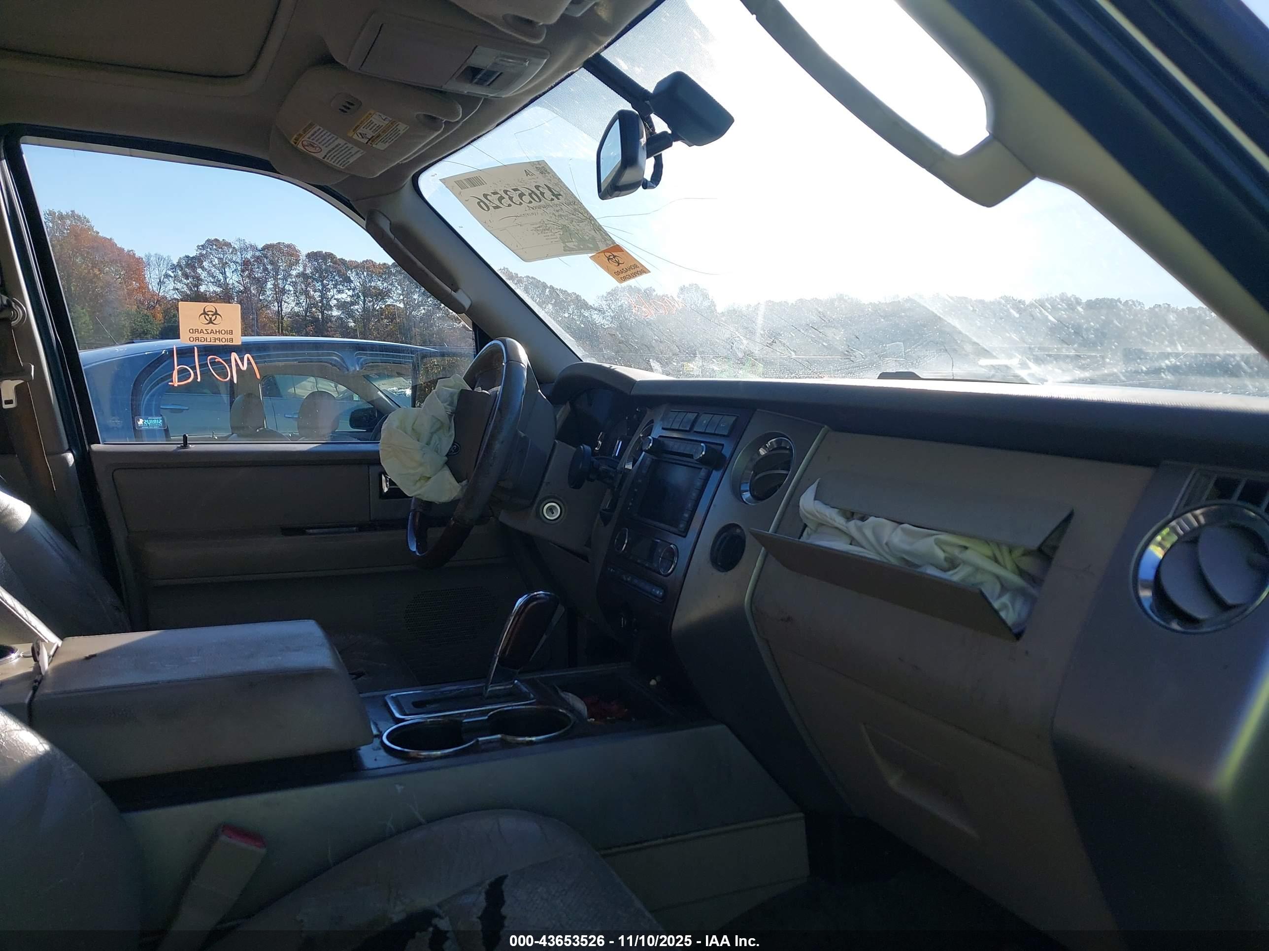 FORD EXPEDITION image 5