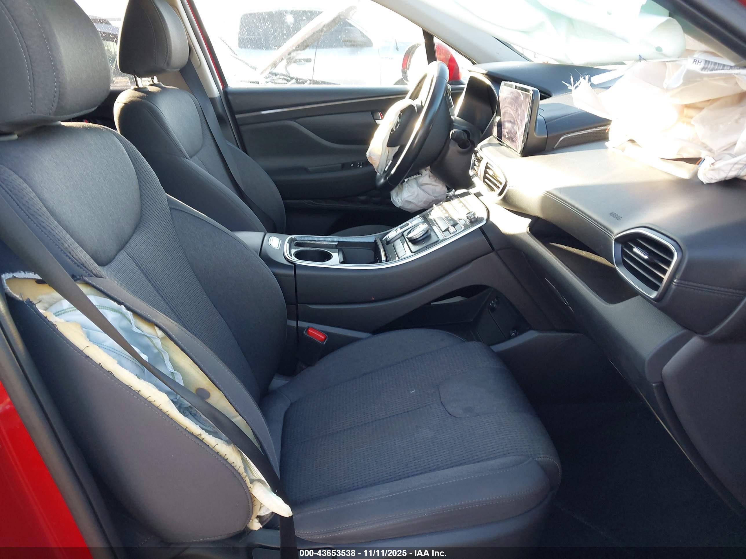 HYUNDAI SANTA image 5