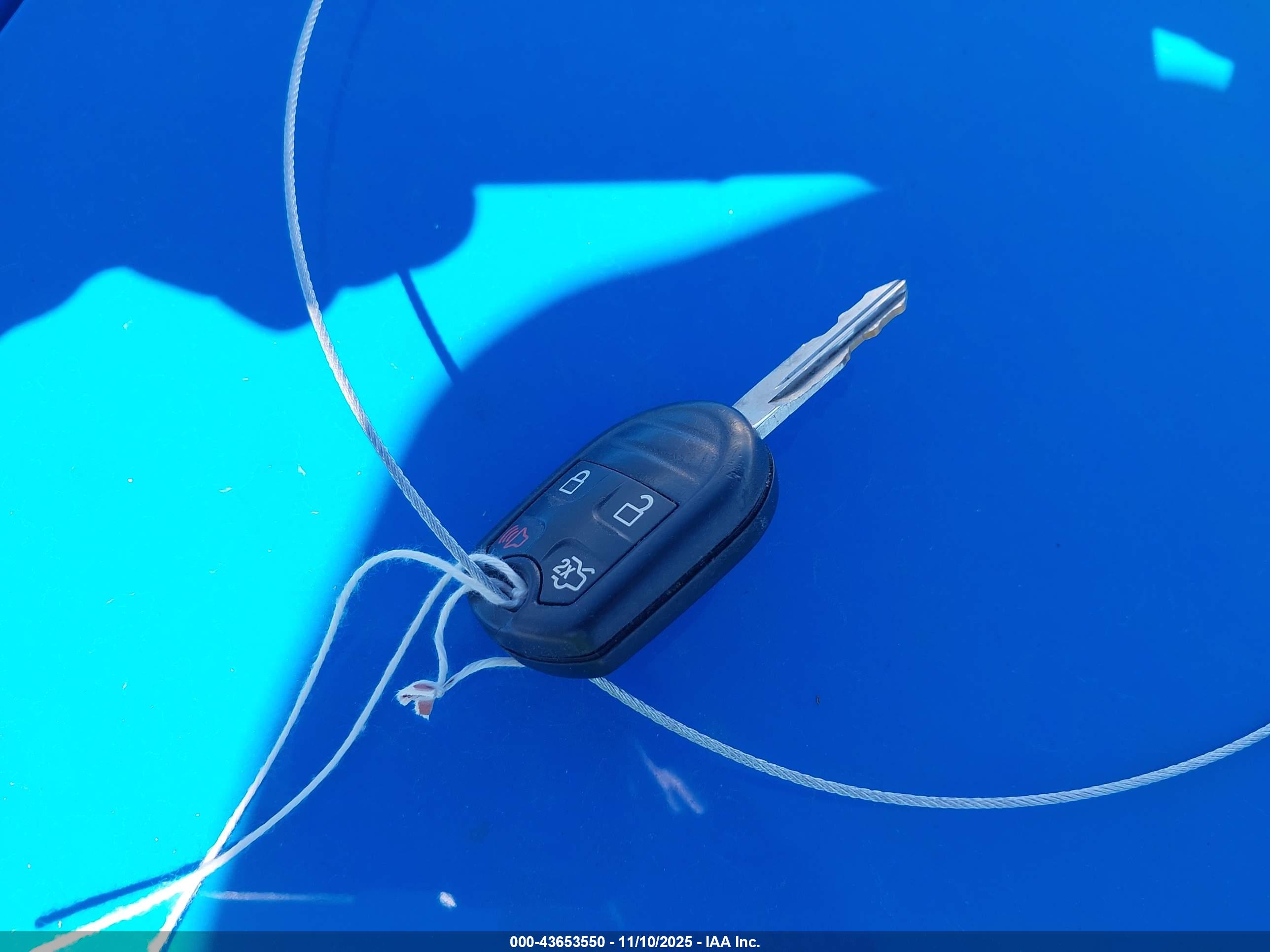 FORD MUSTANG image 11