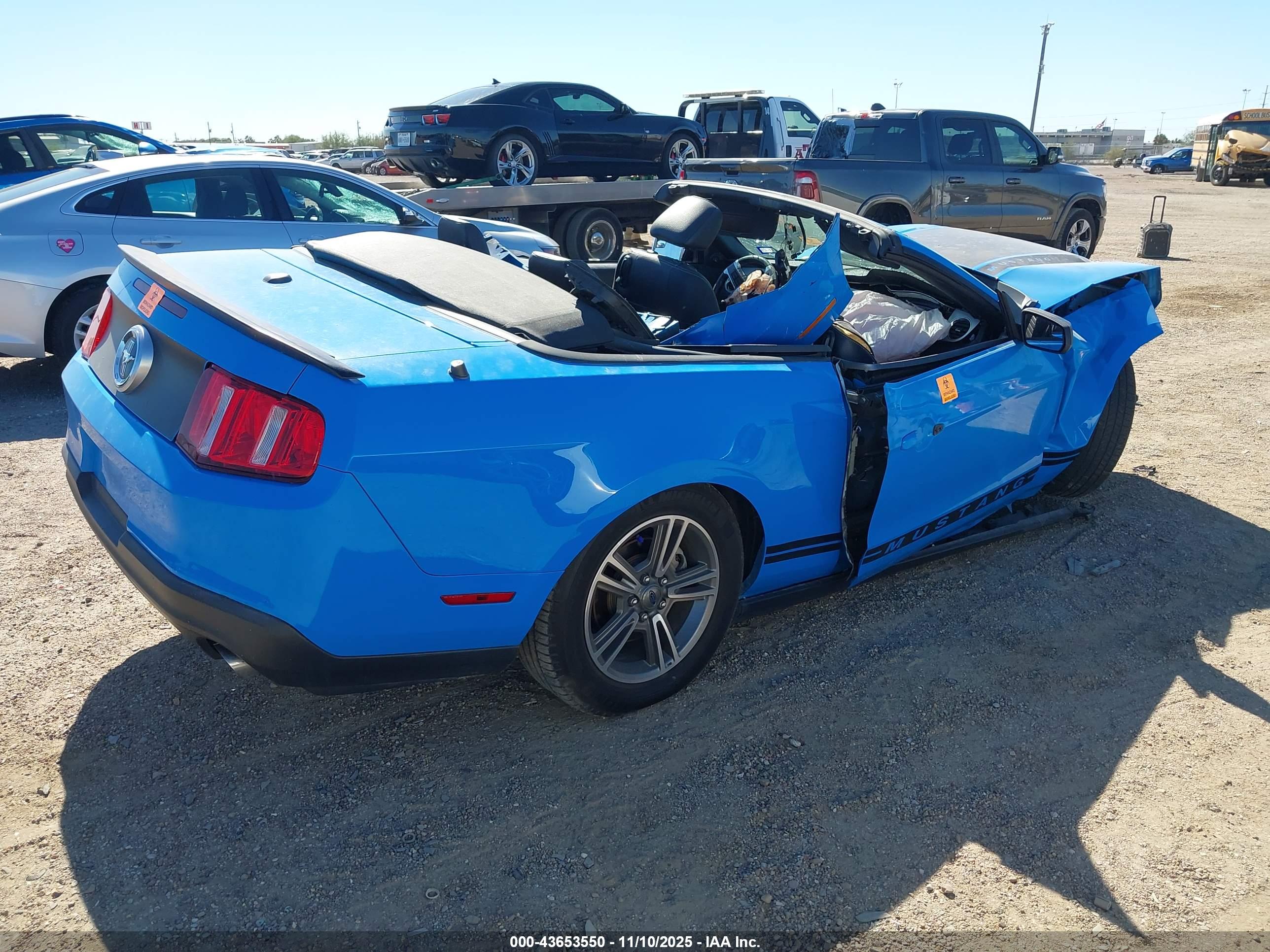 FORD MUSTANG image 4