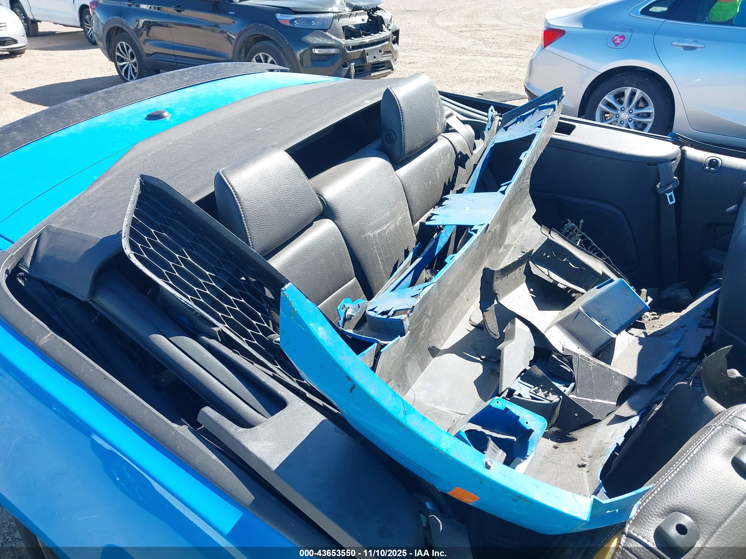 FORD MUSTANG image 8