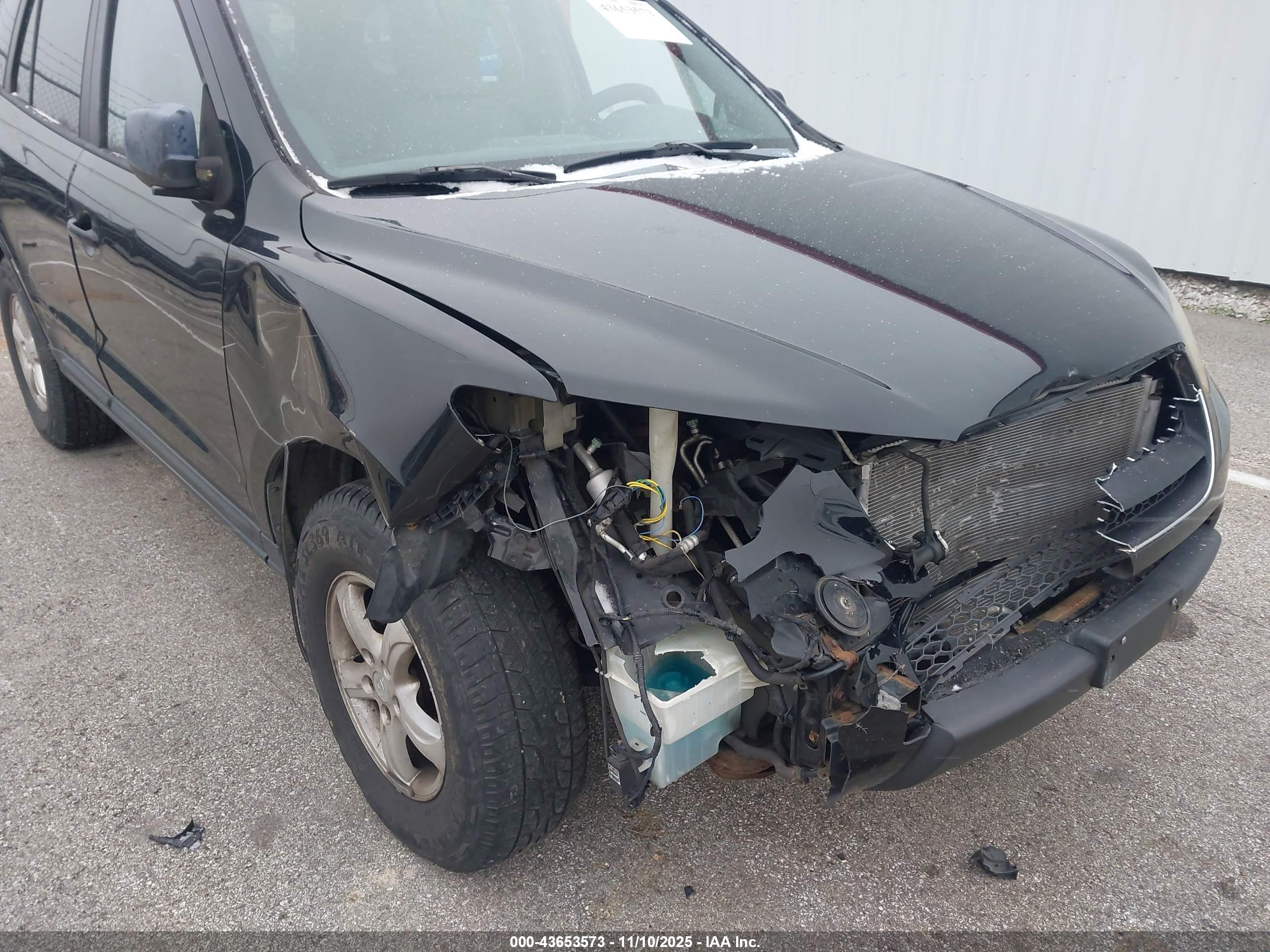 HYUNDAI SANTA image 6