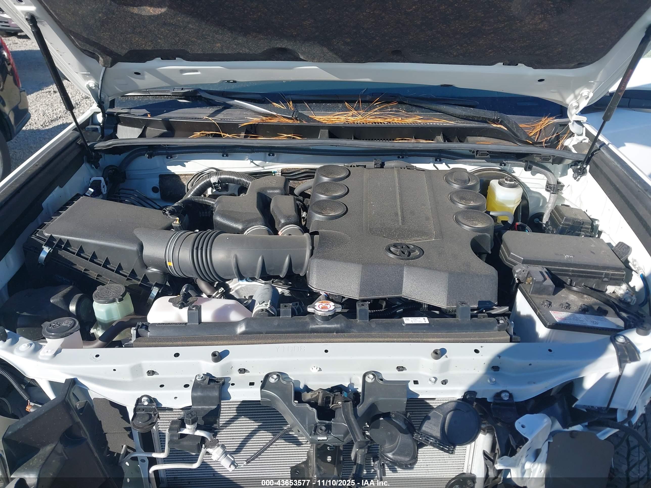 TOYOTA 4RUNNER image 10