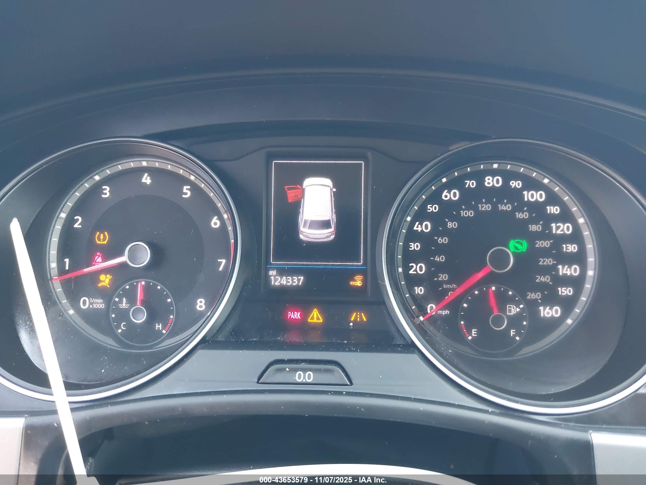 VOLKSWAGEN ATLAS image 7