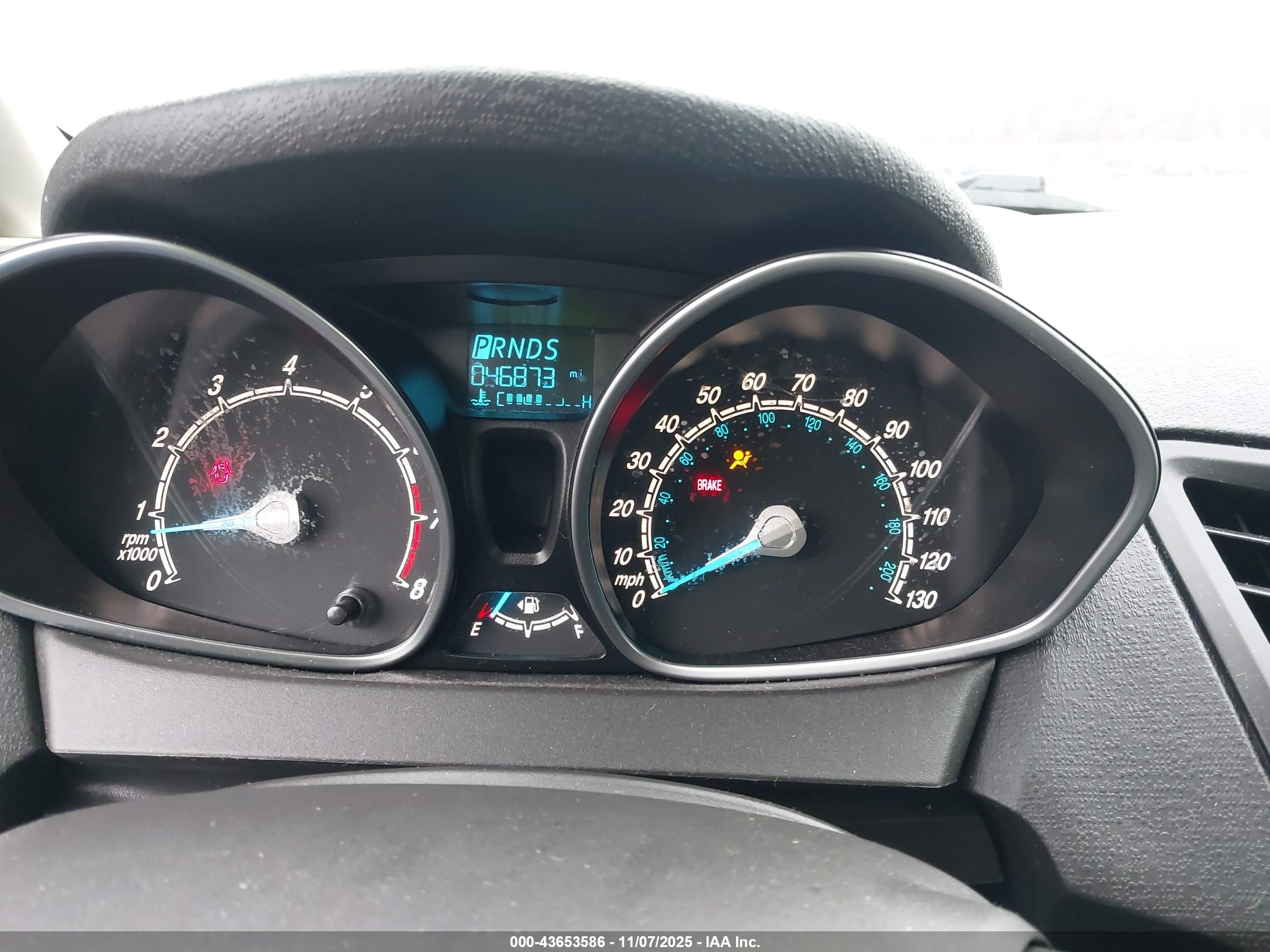 FORD FIESTA image 7