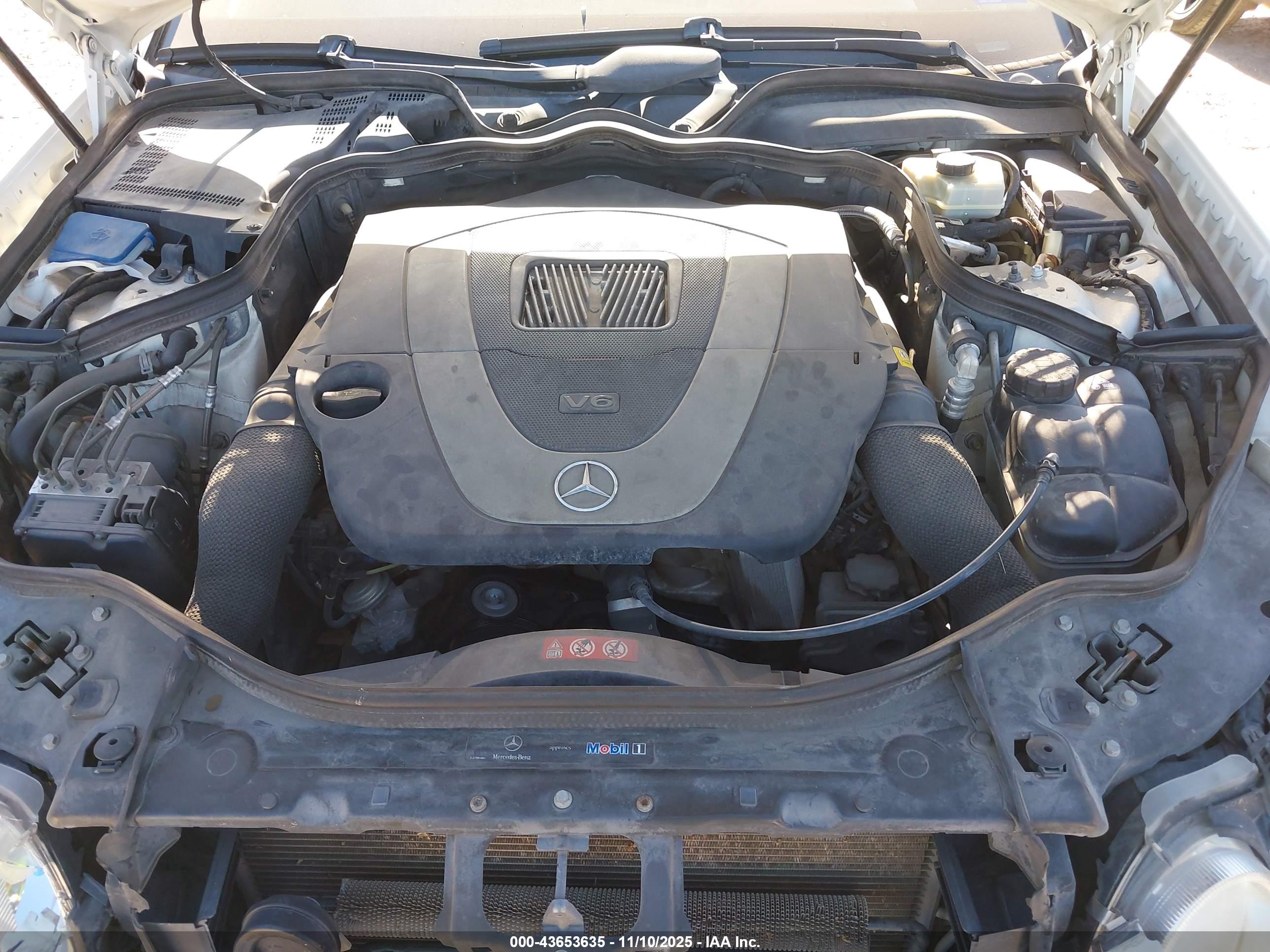 MERCEDES-BENZ E image 10