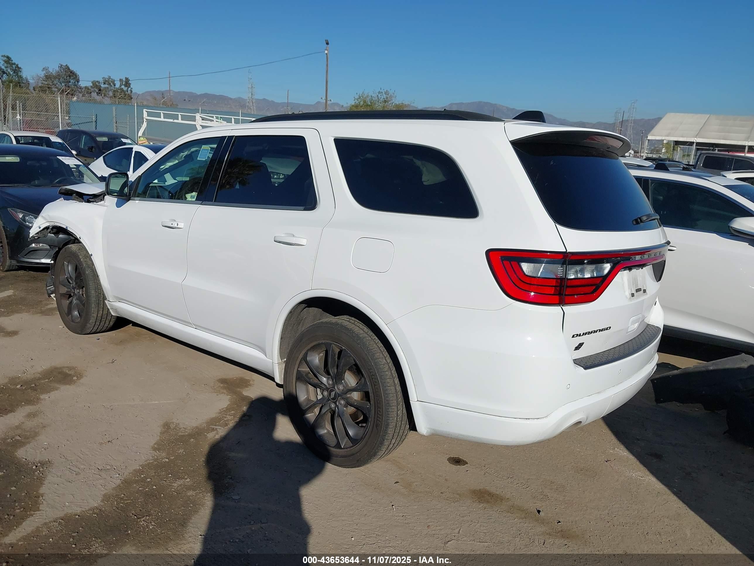 DODGE DURANGO image 3