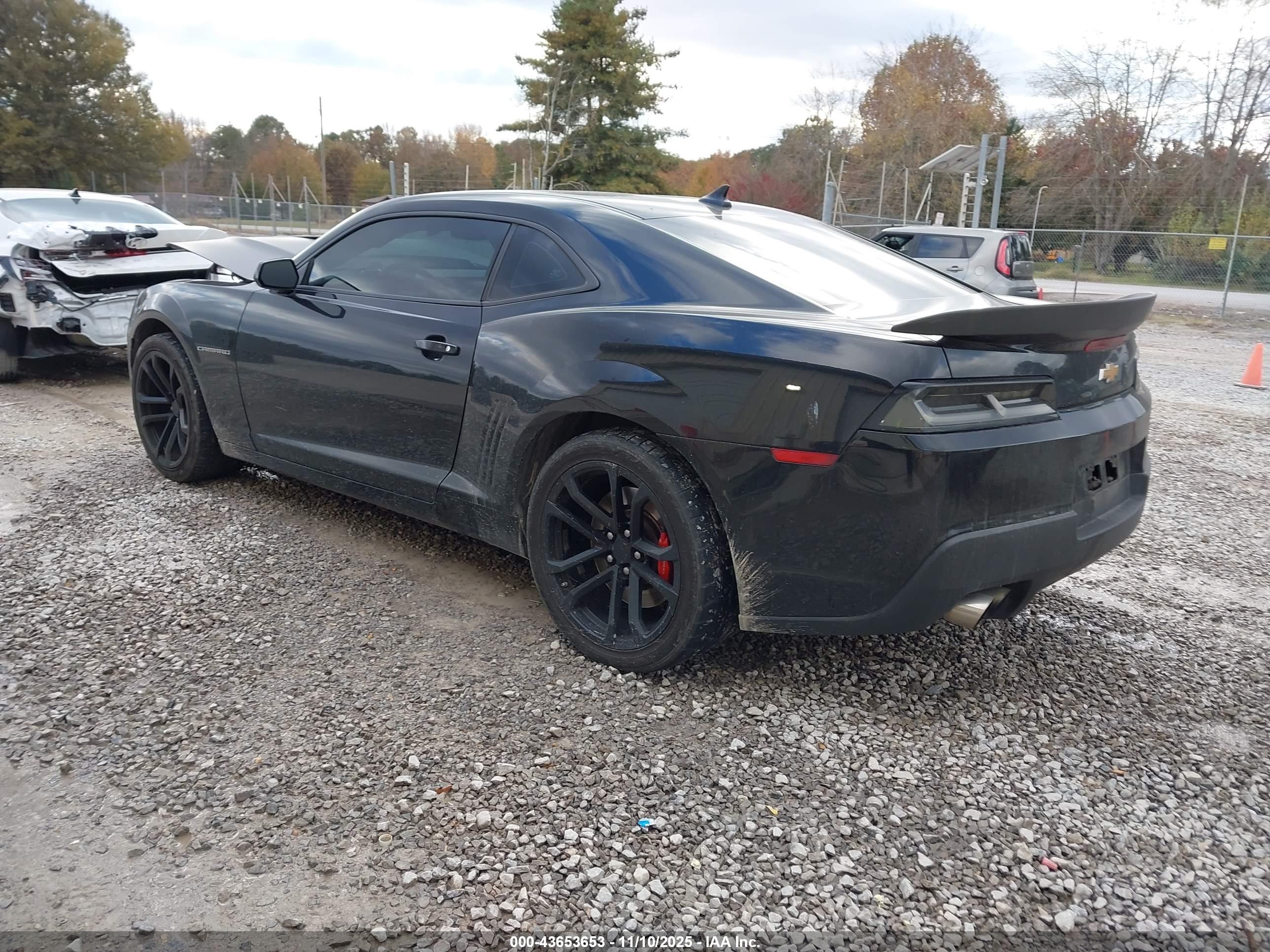 CHEVROLET CAMARO image 3