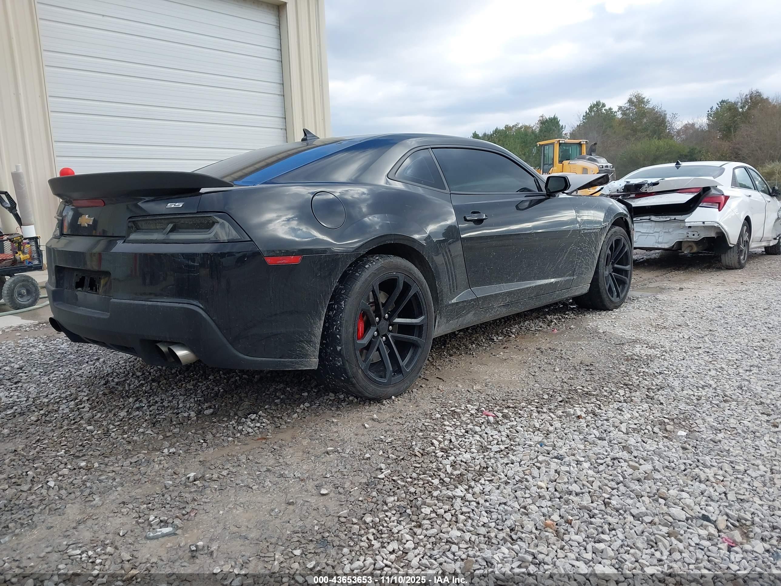 CHEVROLET CAMARO image 4