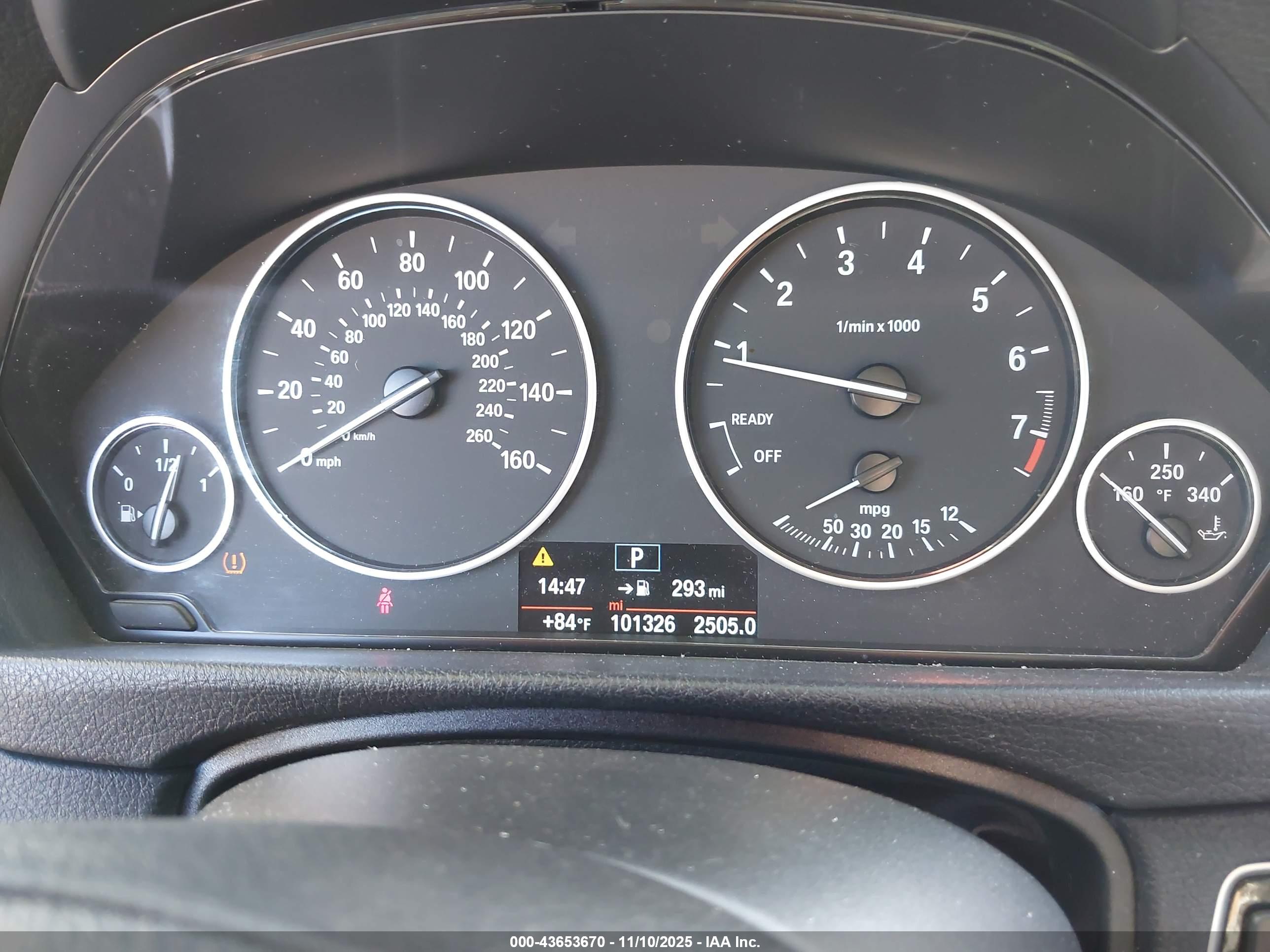 BMW 320I image 7