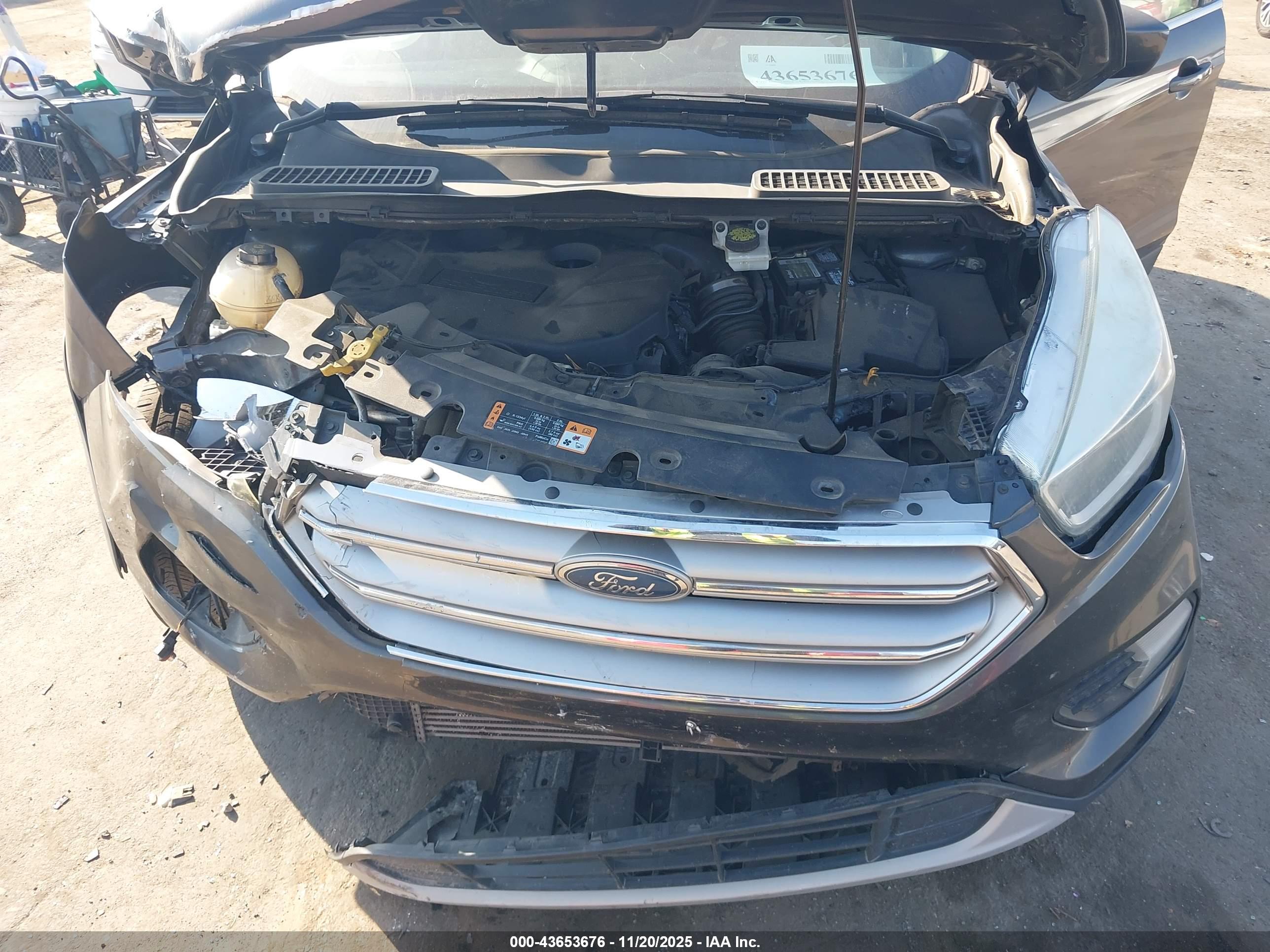 FORD ESCAPE image 10