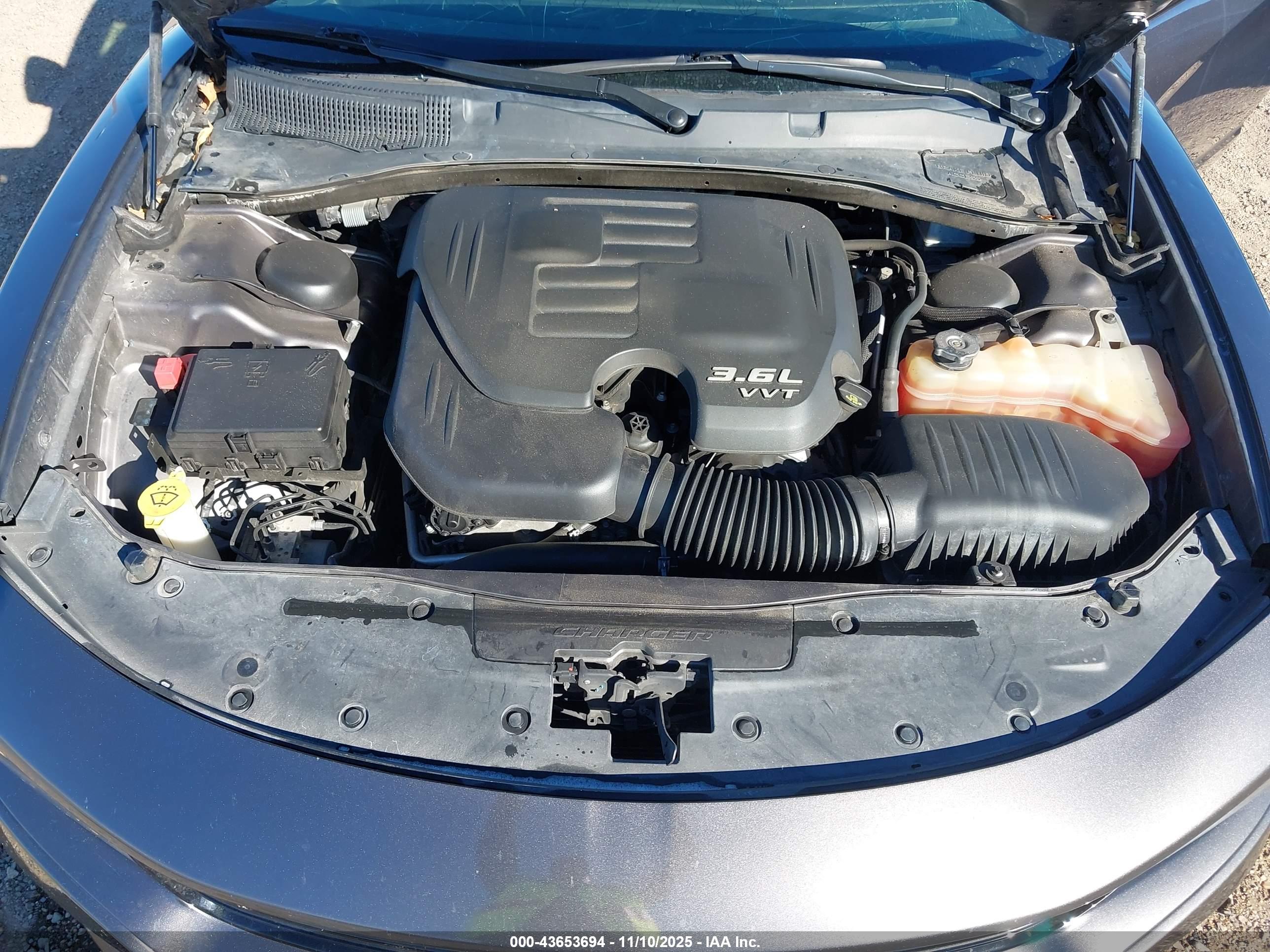 DODGE CHARGER image 10