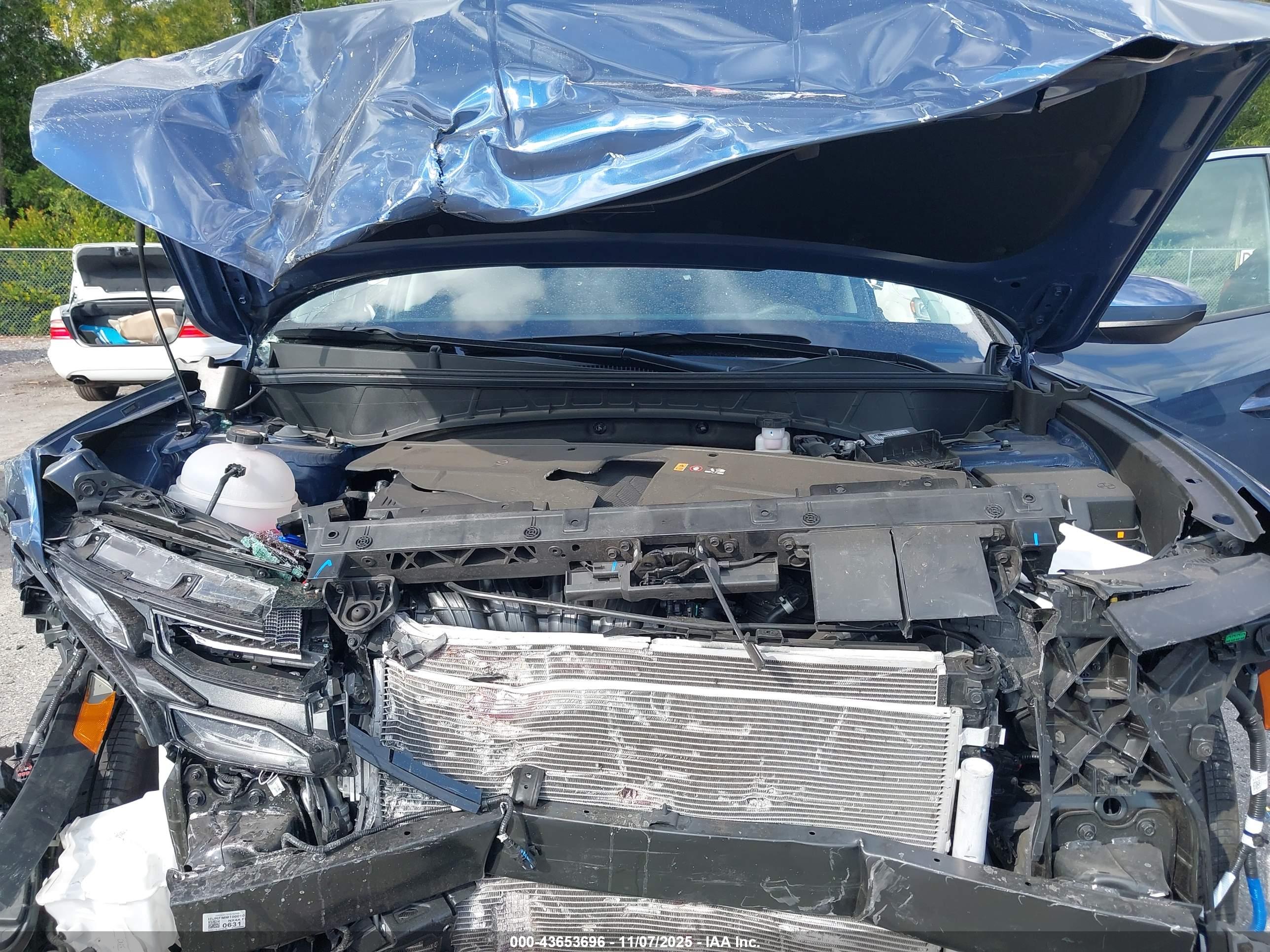 HYUNDAI TUCSON image 10