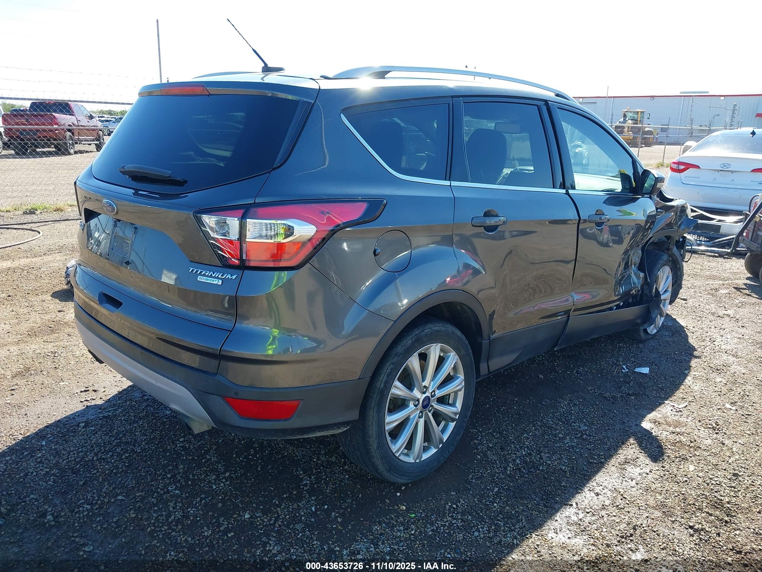FORD ESCAPE image 4