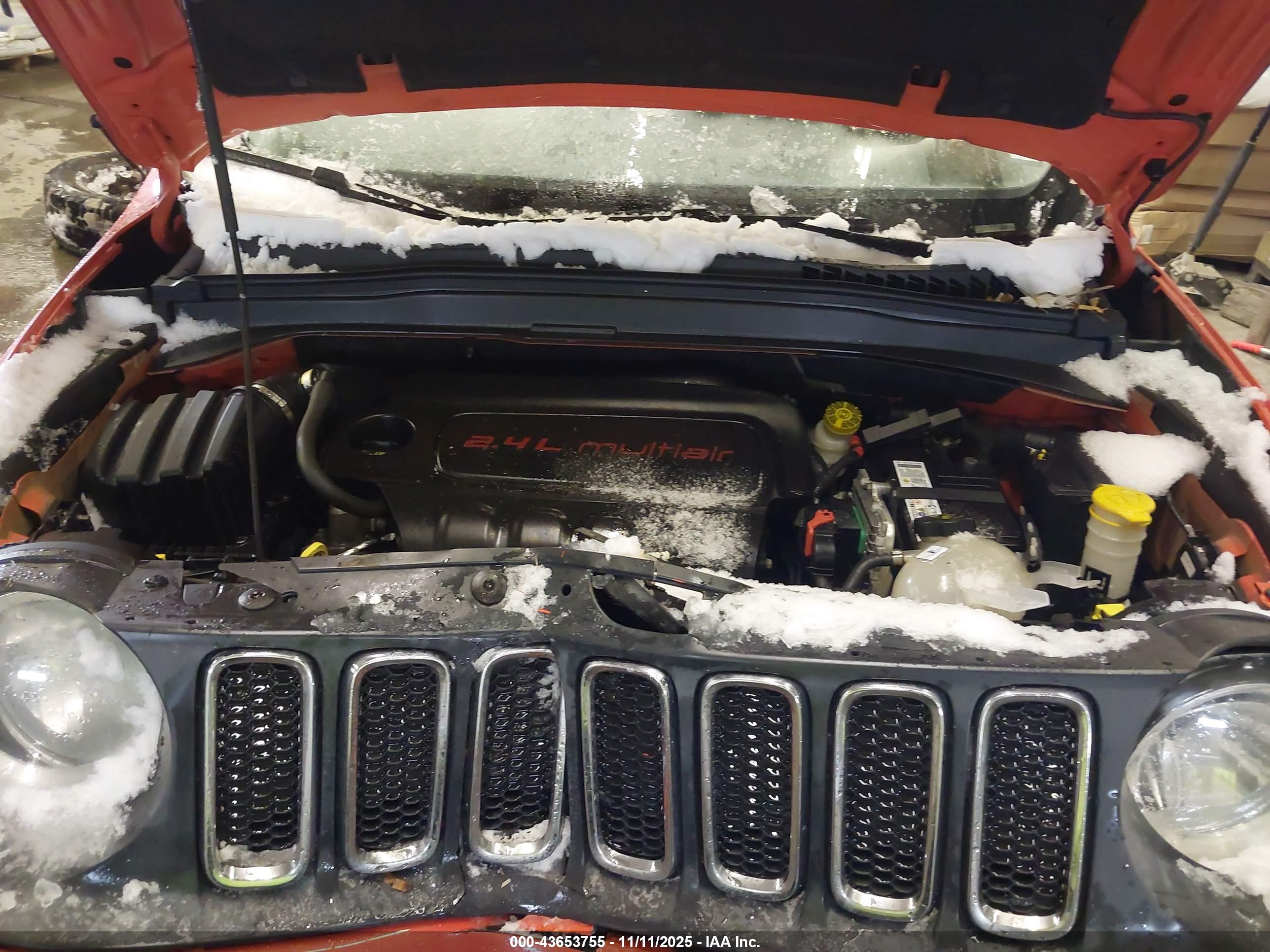 JEEP RENEGADE image 10