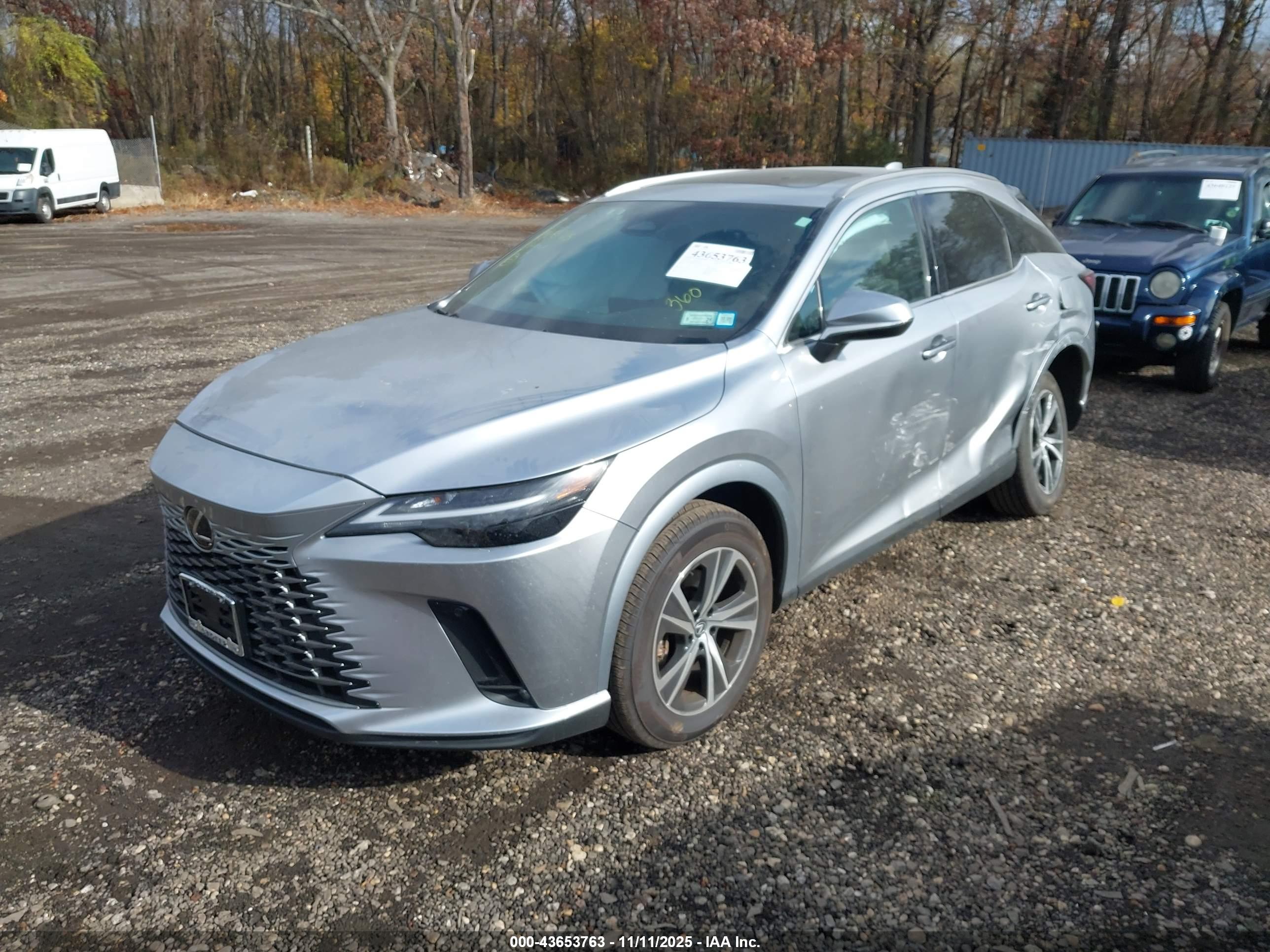 LEXUS RX image 2
