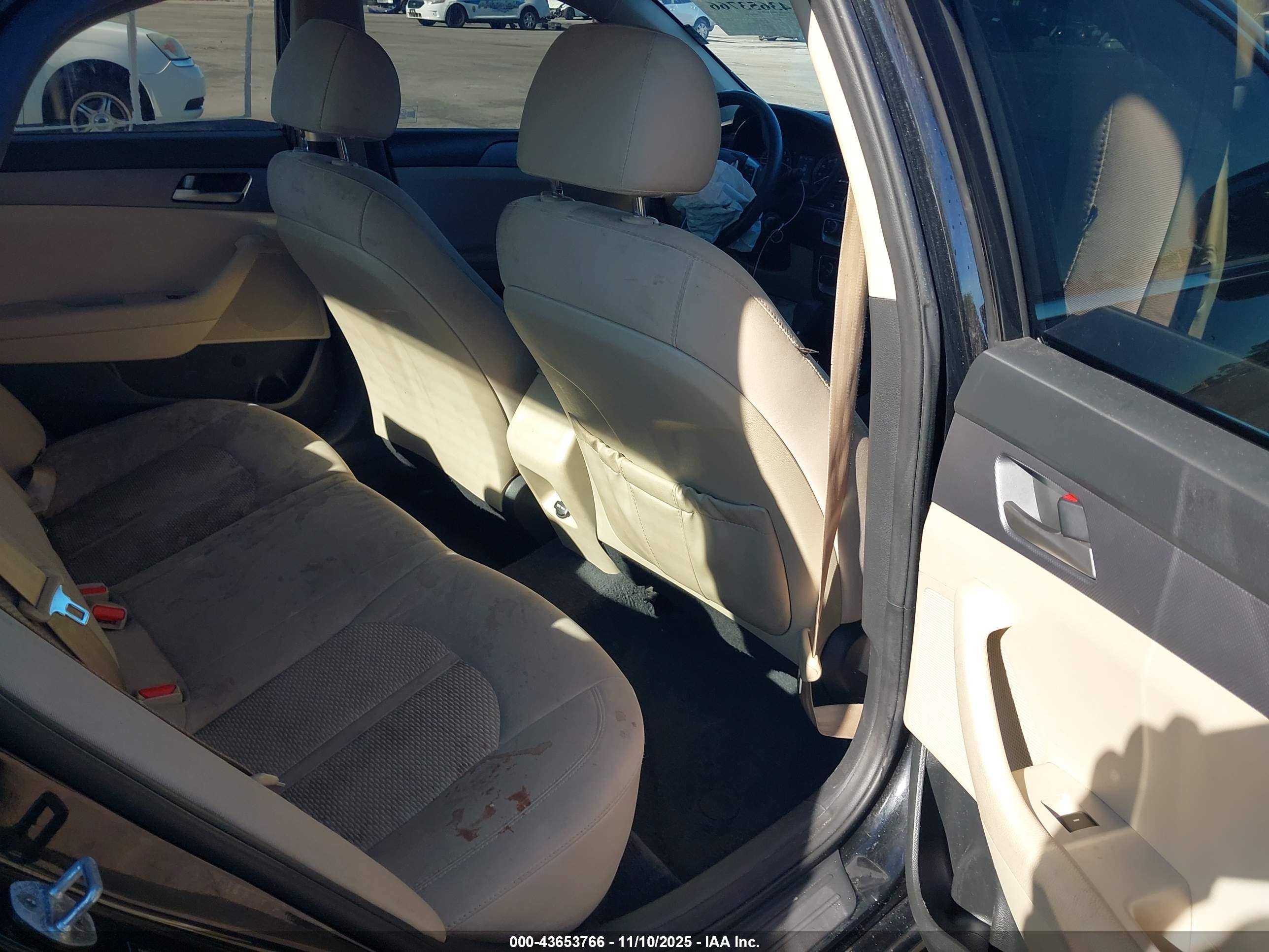 HYUNDAI SONATA image 8