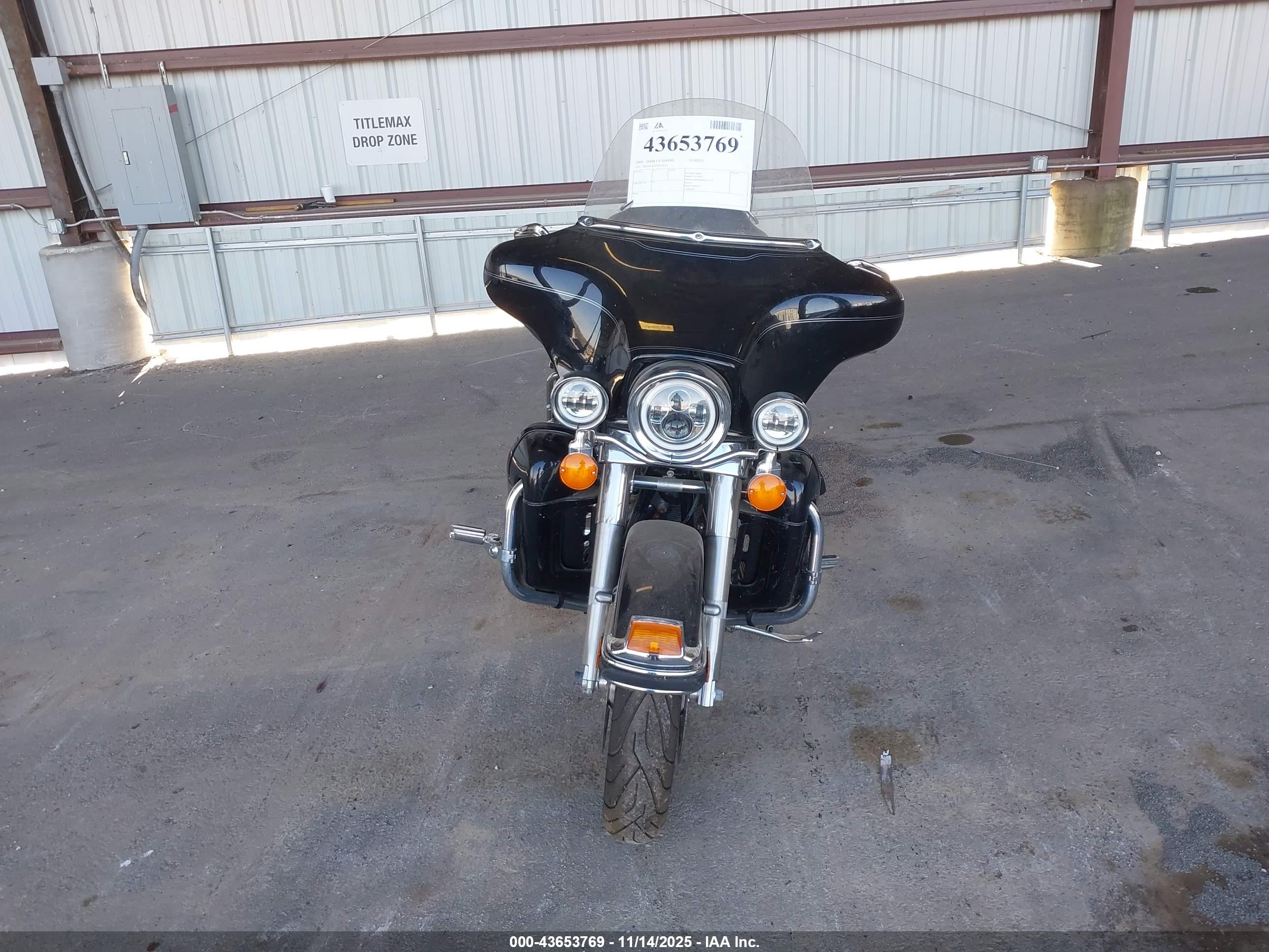 HARLEY-DAVIDSON FLHTCU image 5