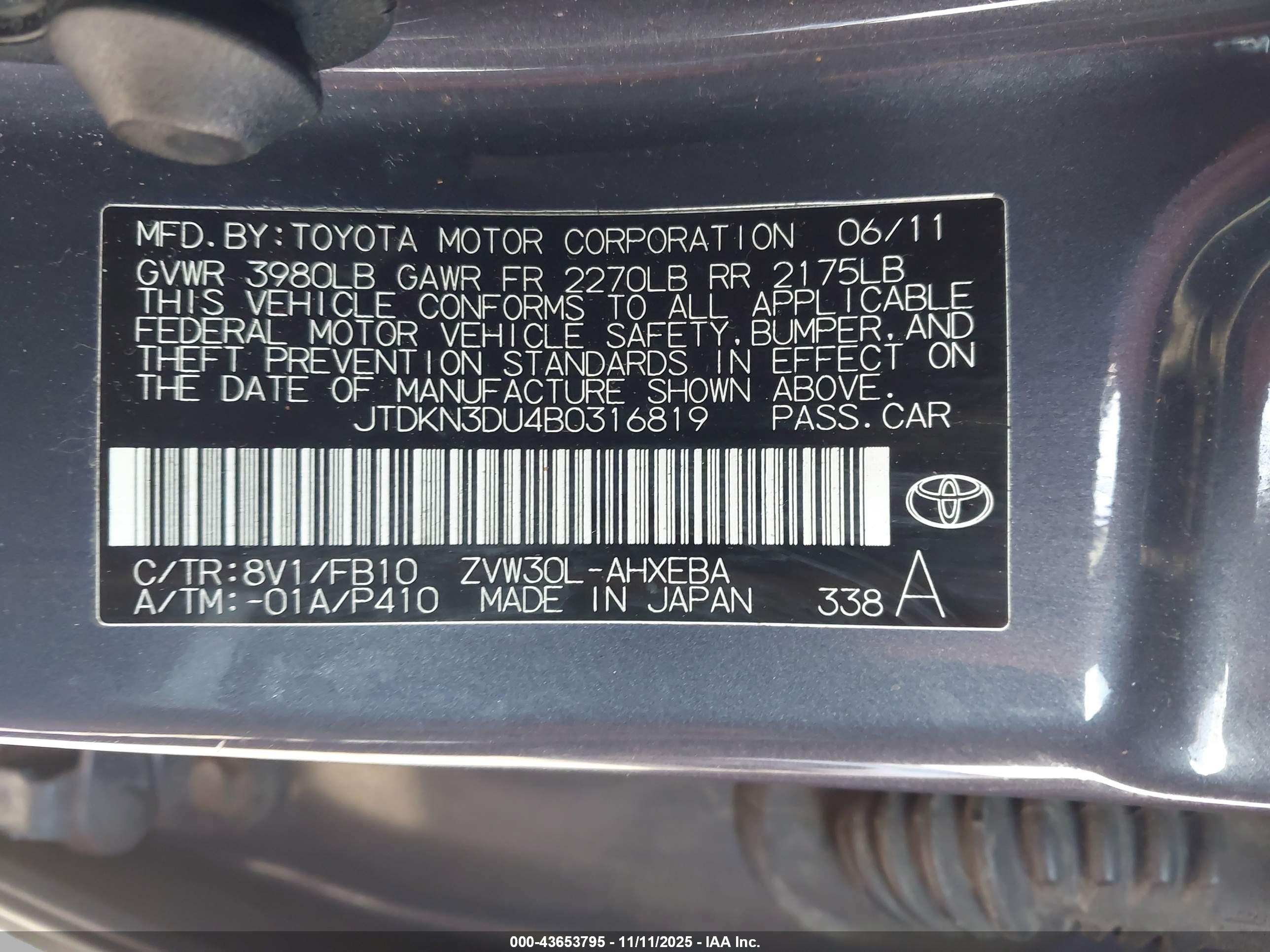 TOYOTA PRIUS image 9