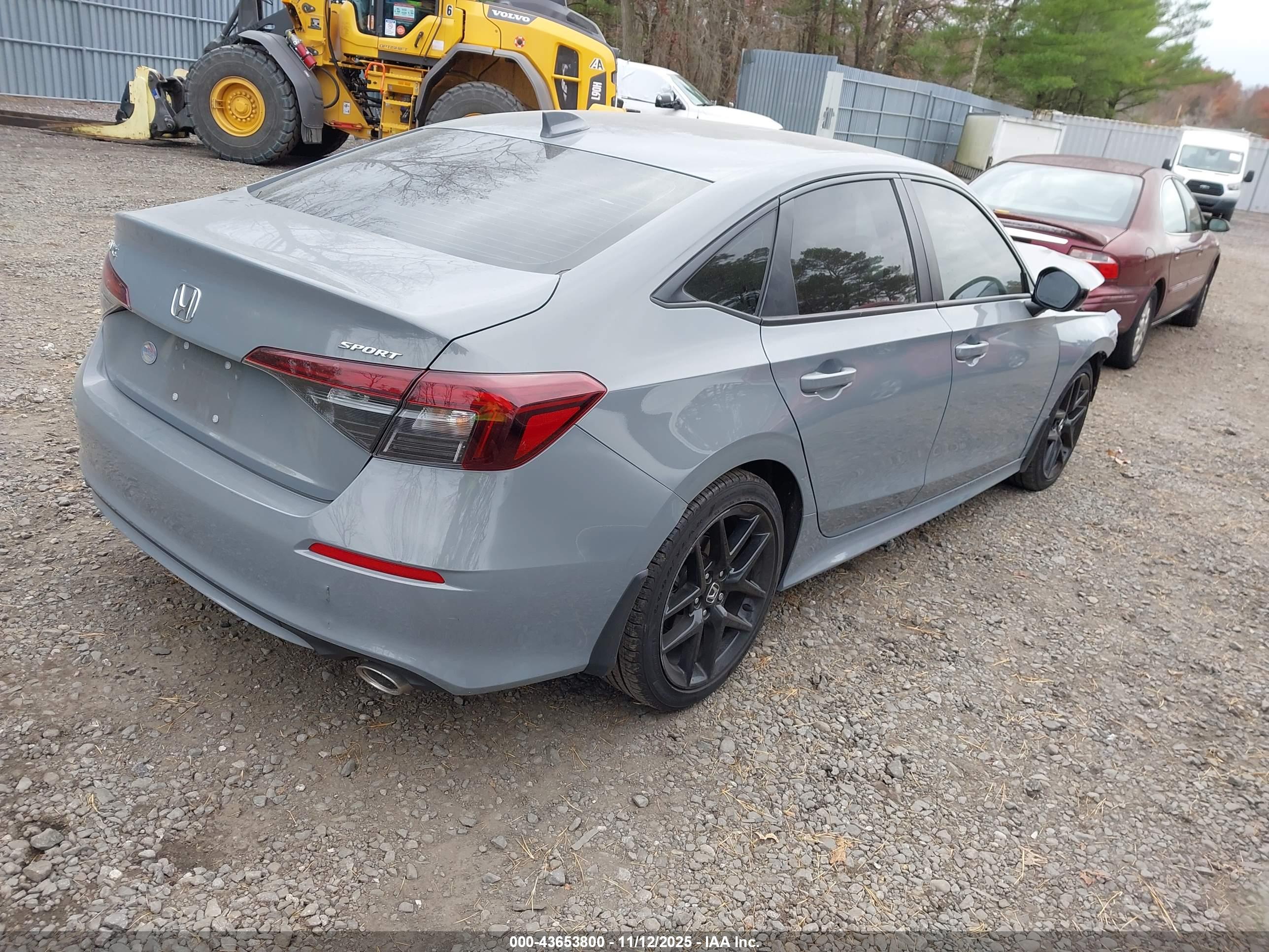 HONDA CIVIC image 4