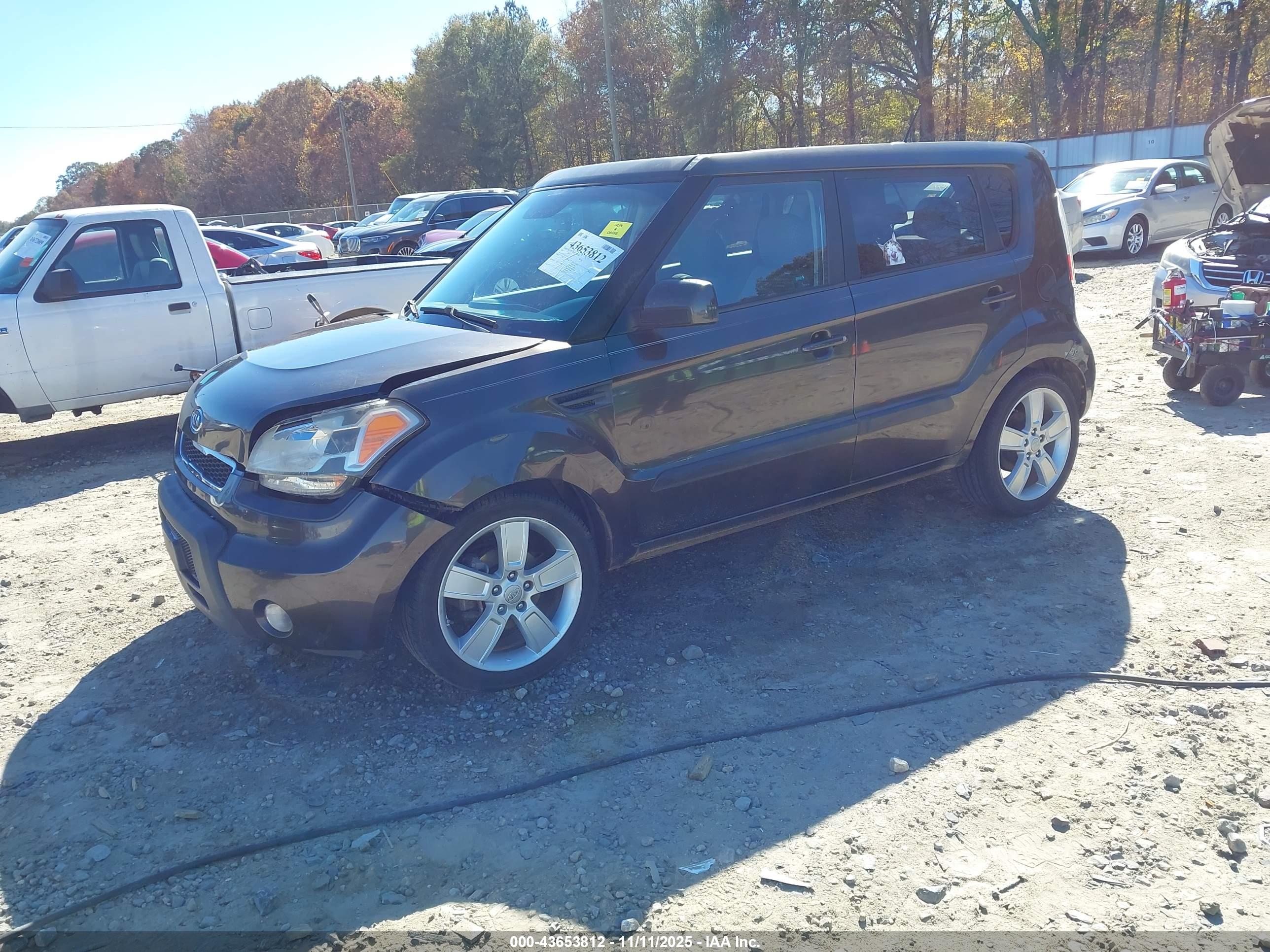 KIA SOUL image 2