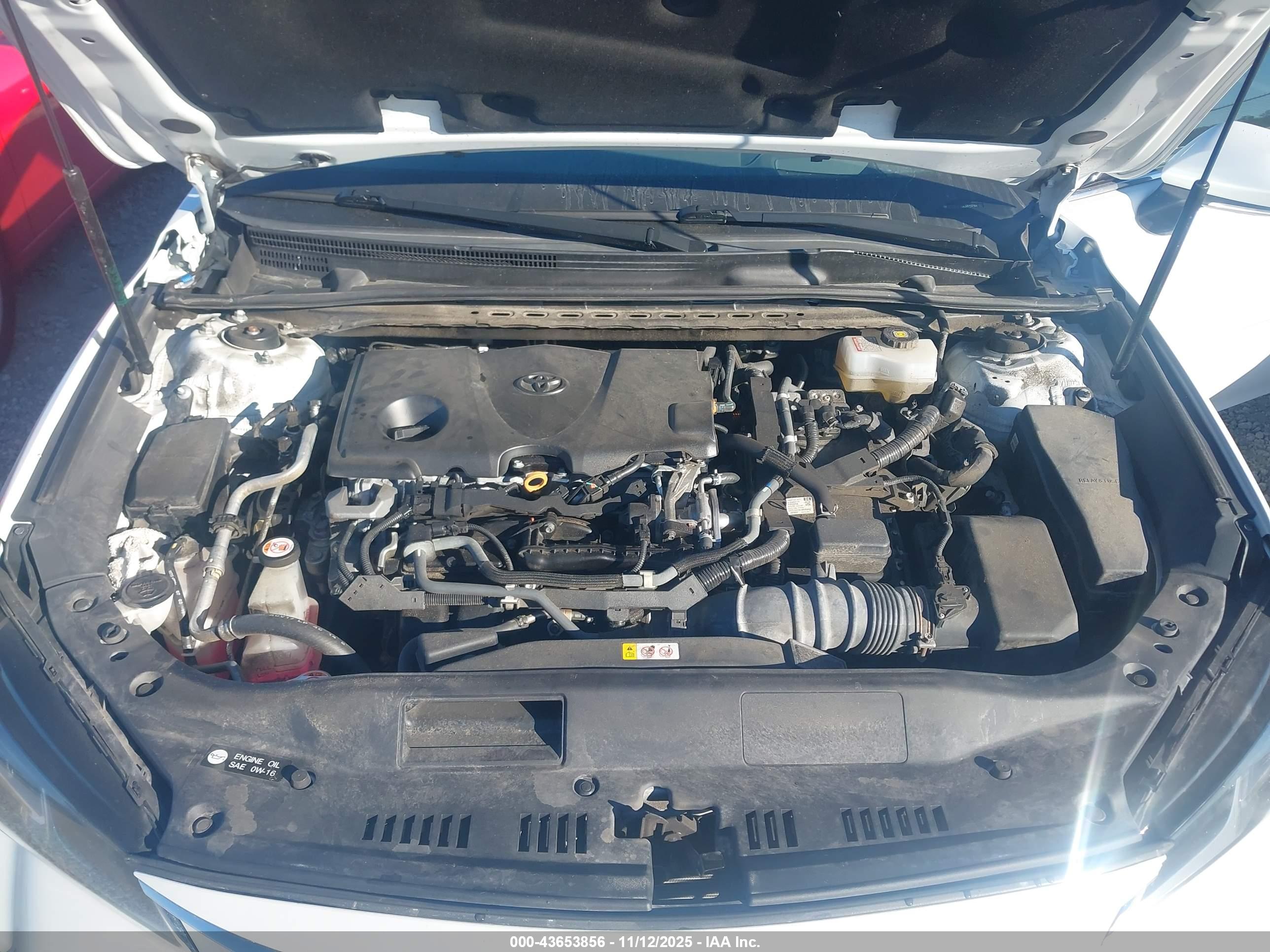 TOYOTA AVALON image 10