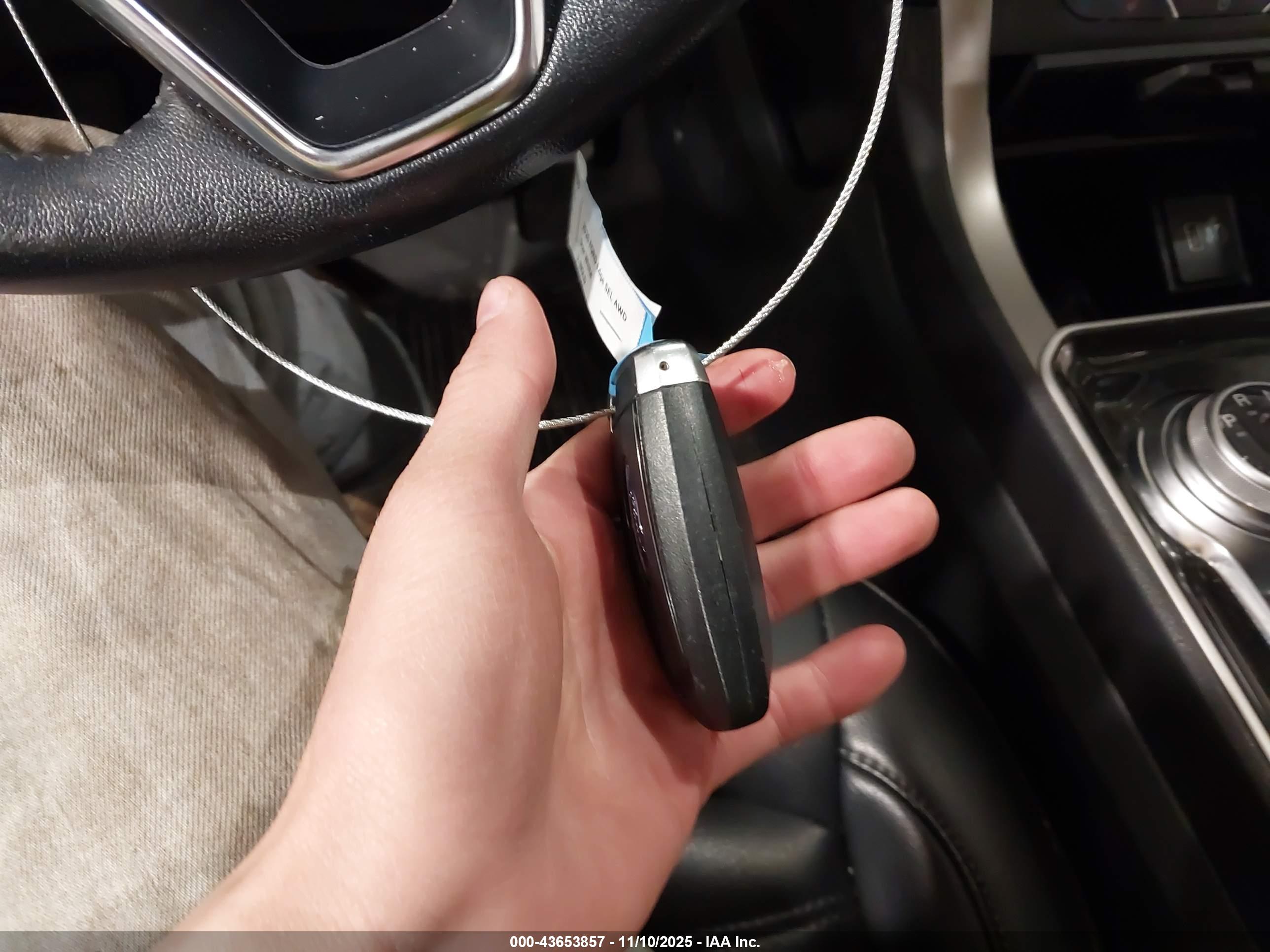 FORD EDGE image 11