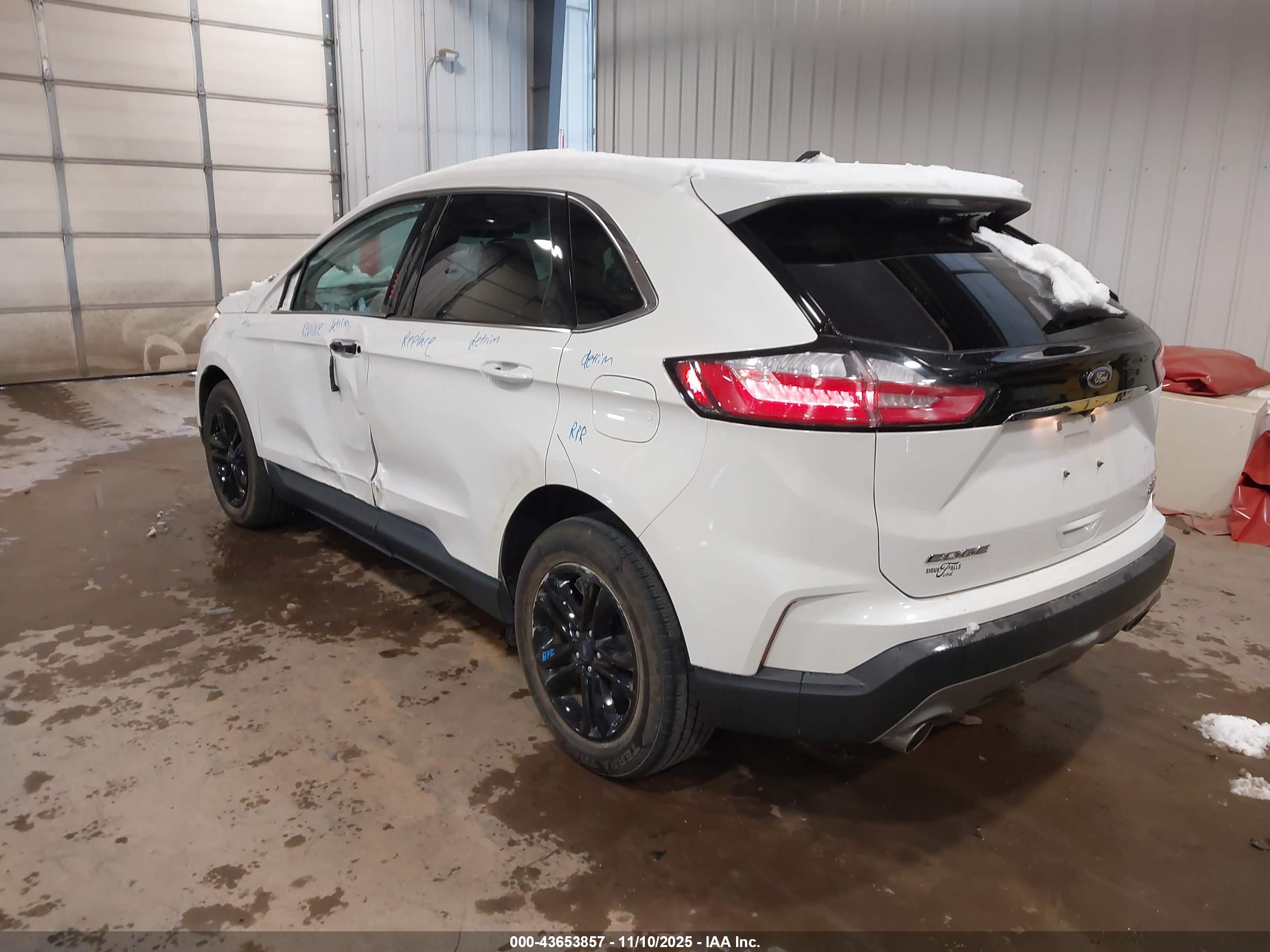 FORD EDGE image 3