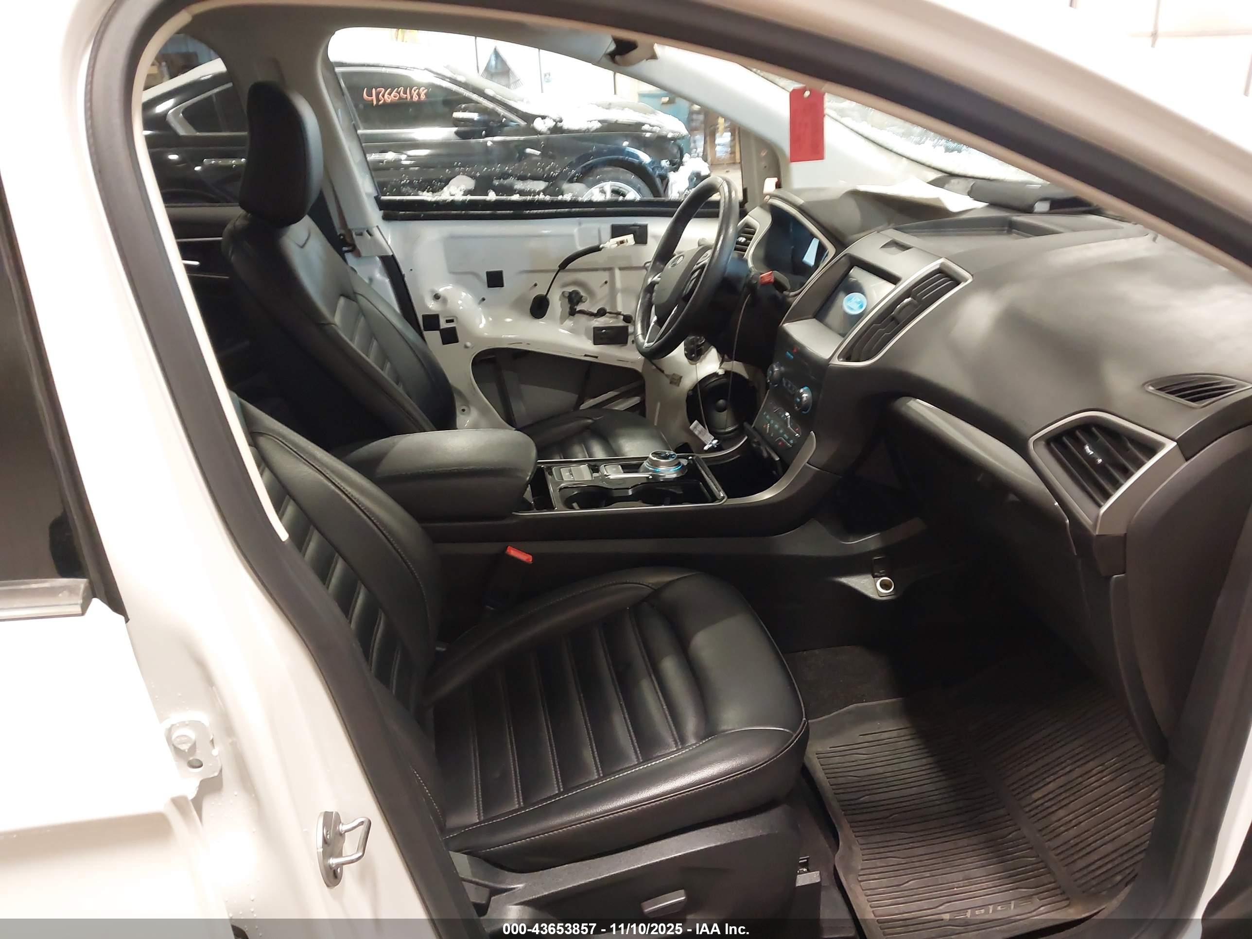 FORD EDGE image 5