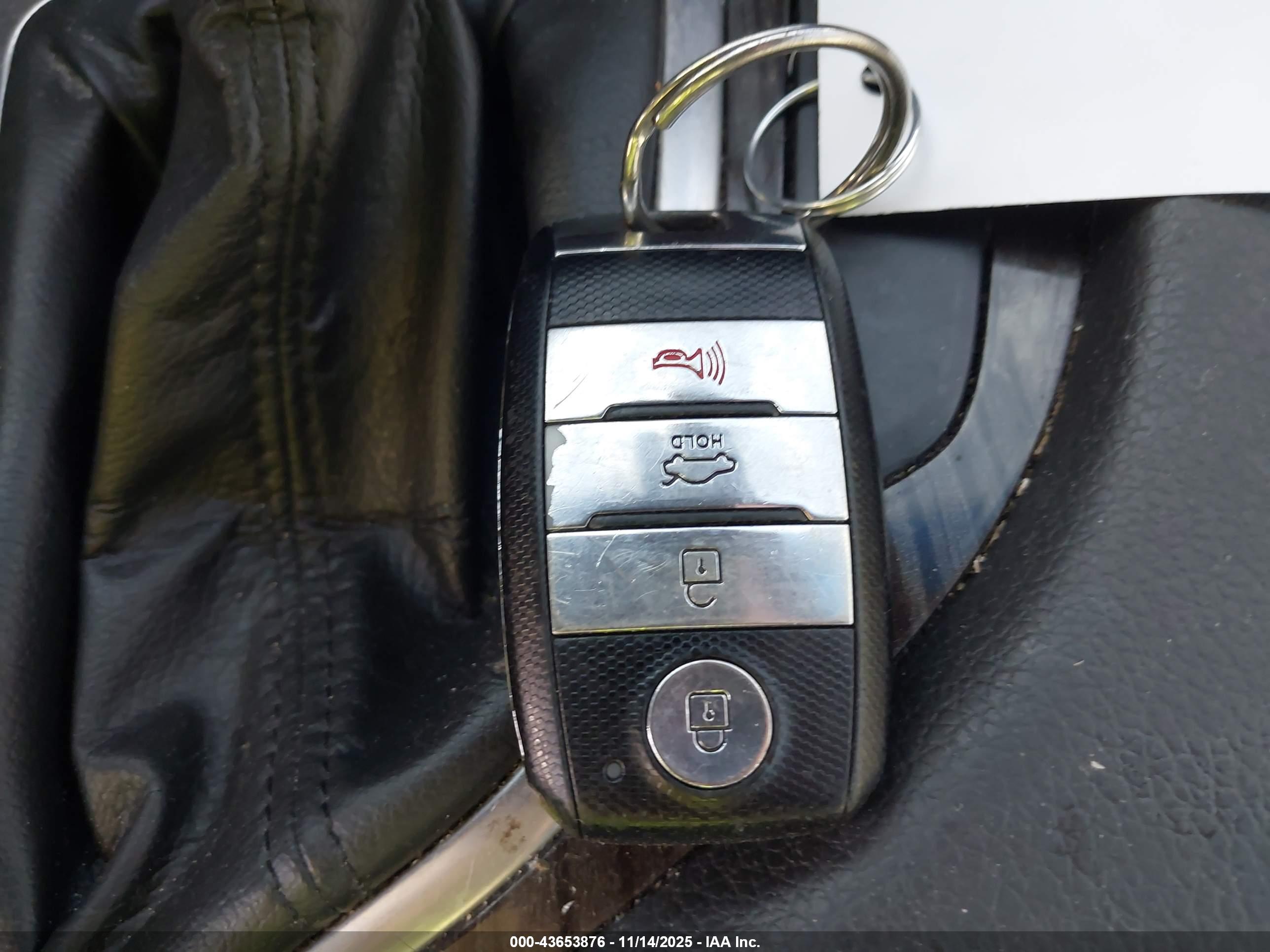 KIA OPTIMA image 11