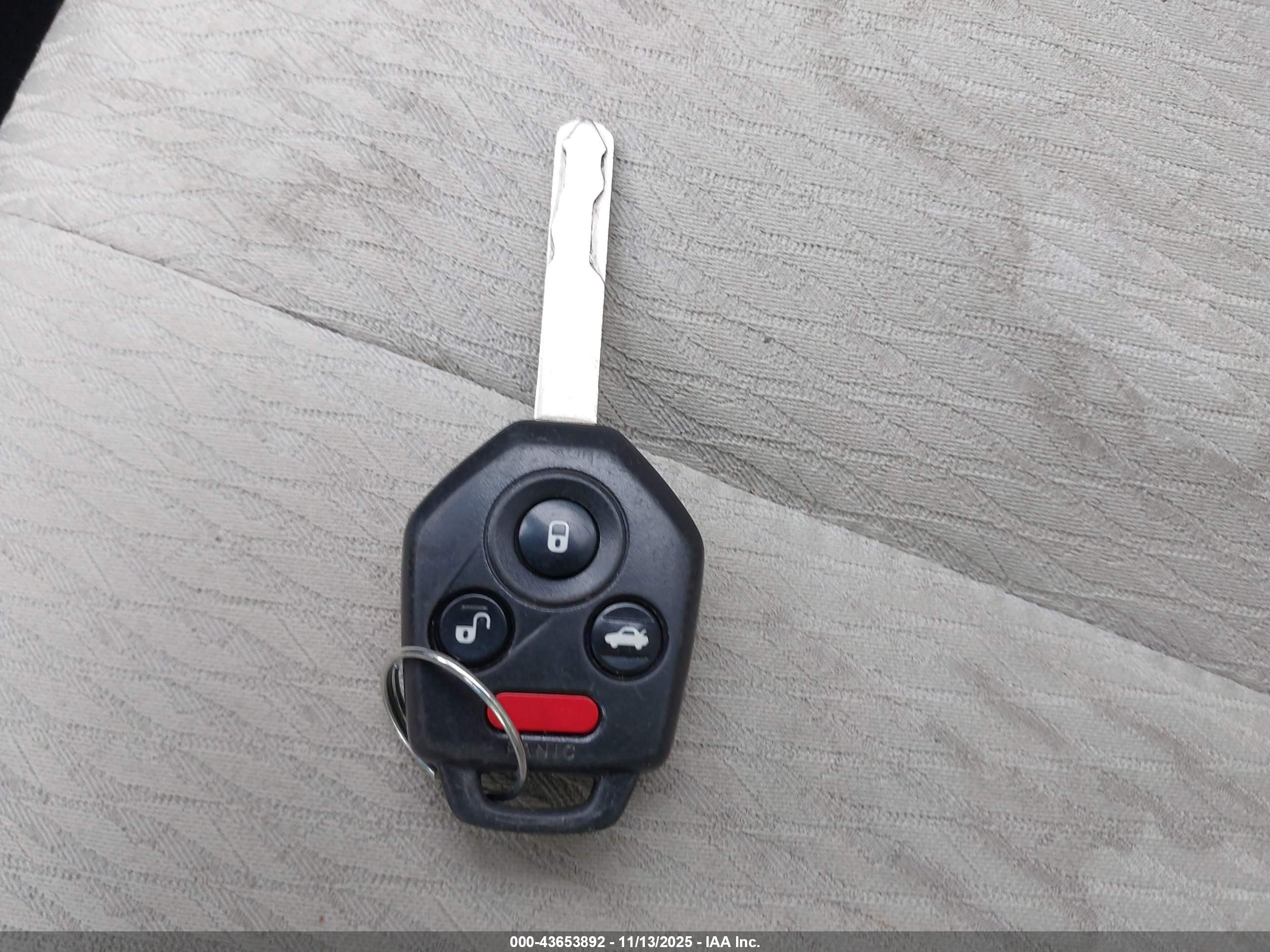 SUBARU OUTBACK image 11