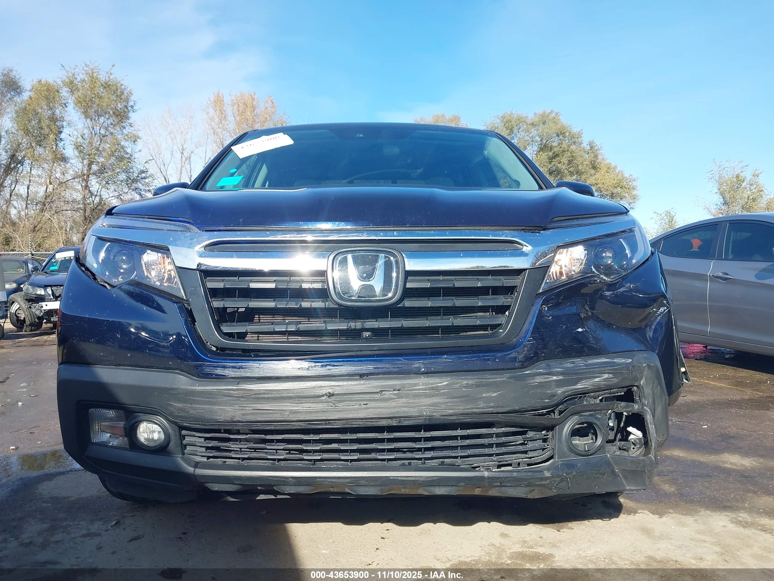 HONDA RIDGELINE image 6
