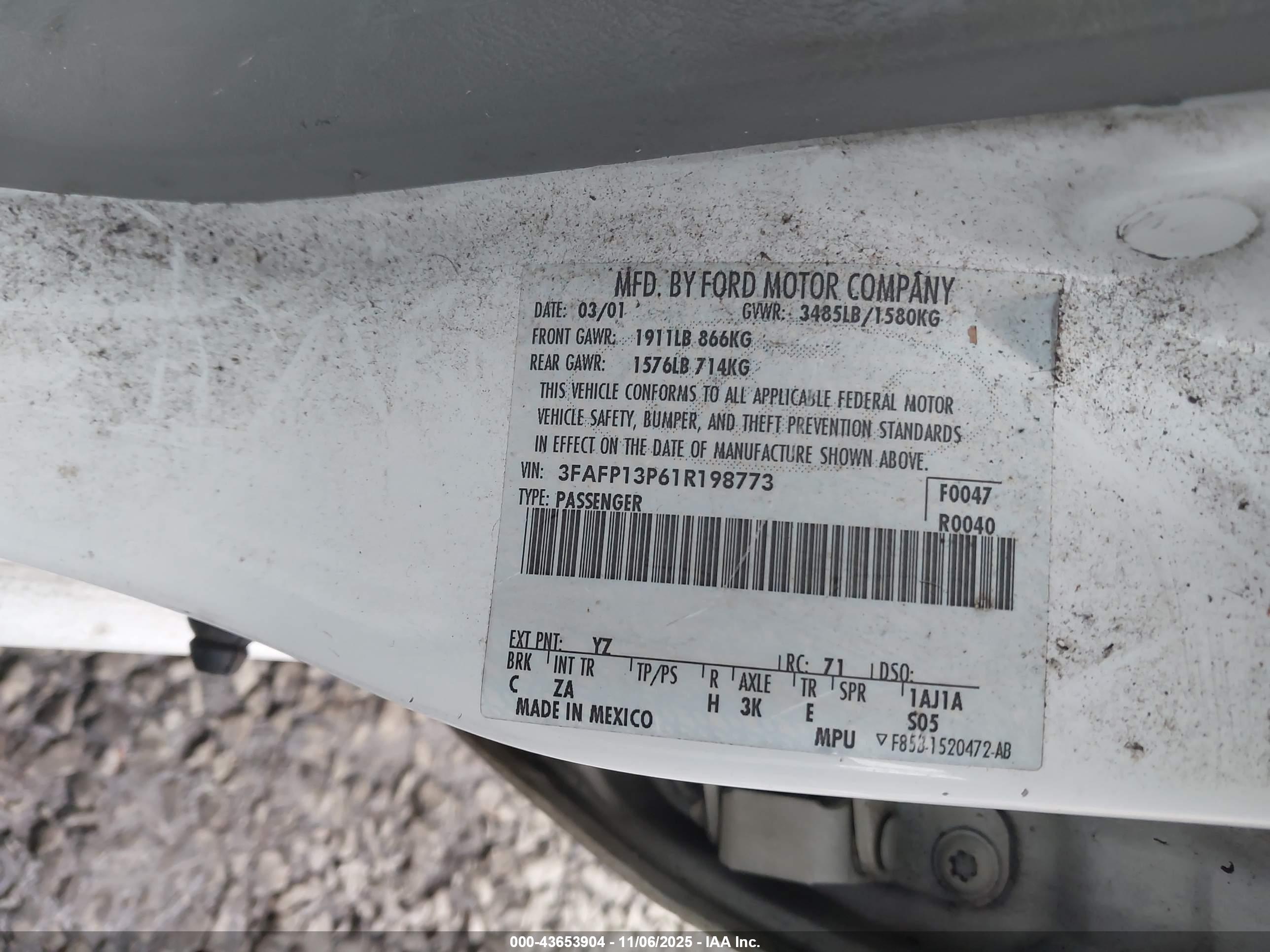 FORD ESCORT image 9