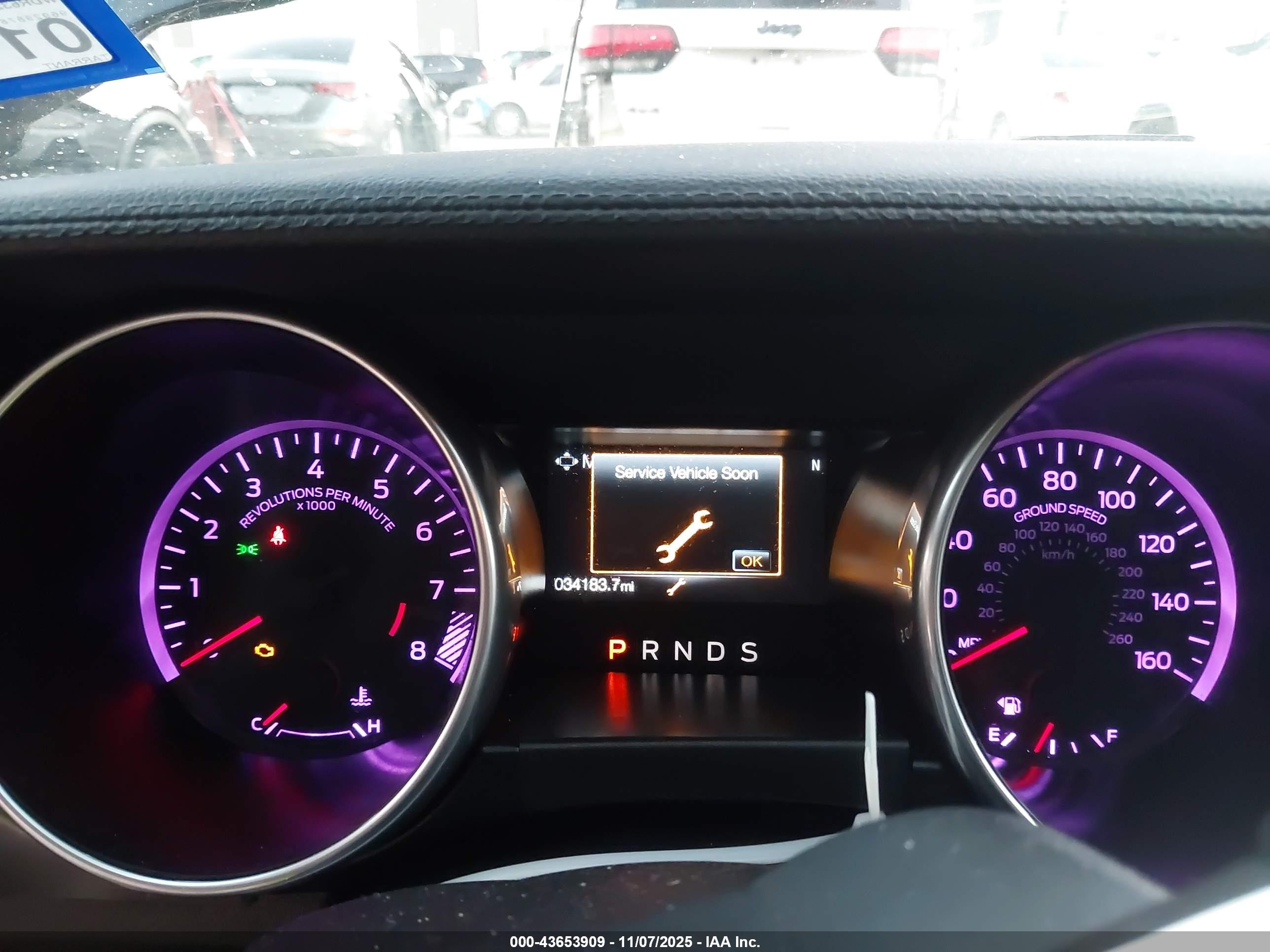 FORD MUSTANG image 7