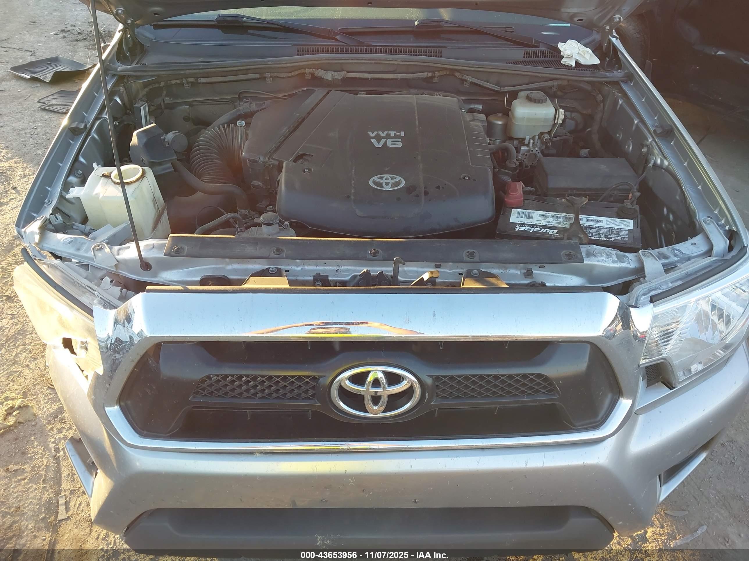 TOYOTA TACOMA image 10