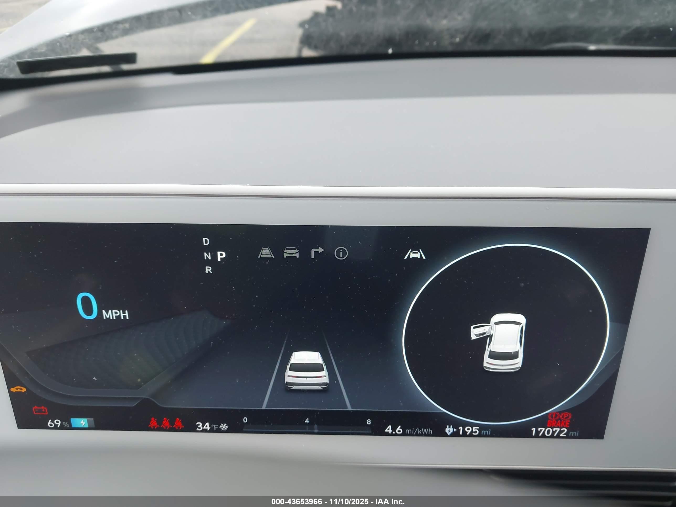 HYUNDAI IONIQ image 7