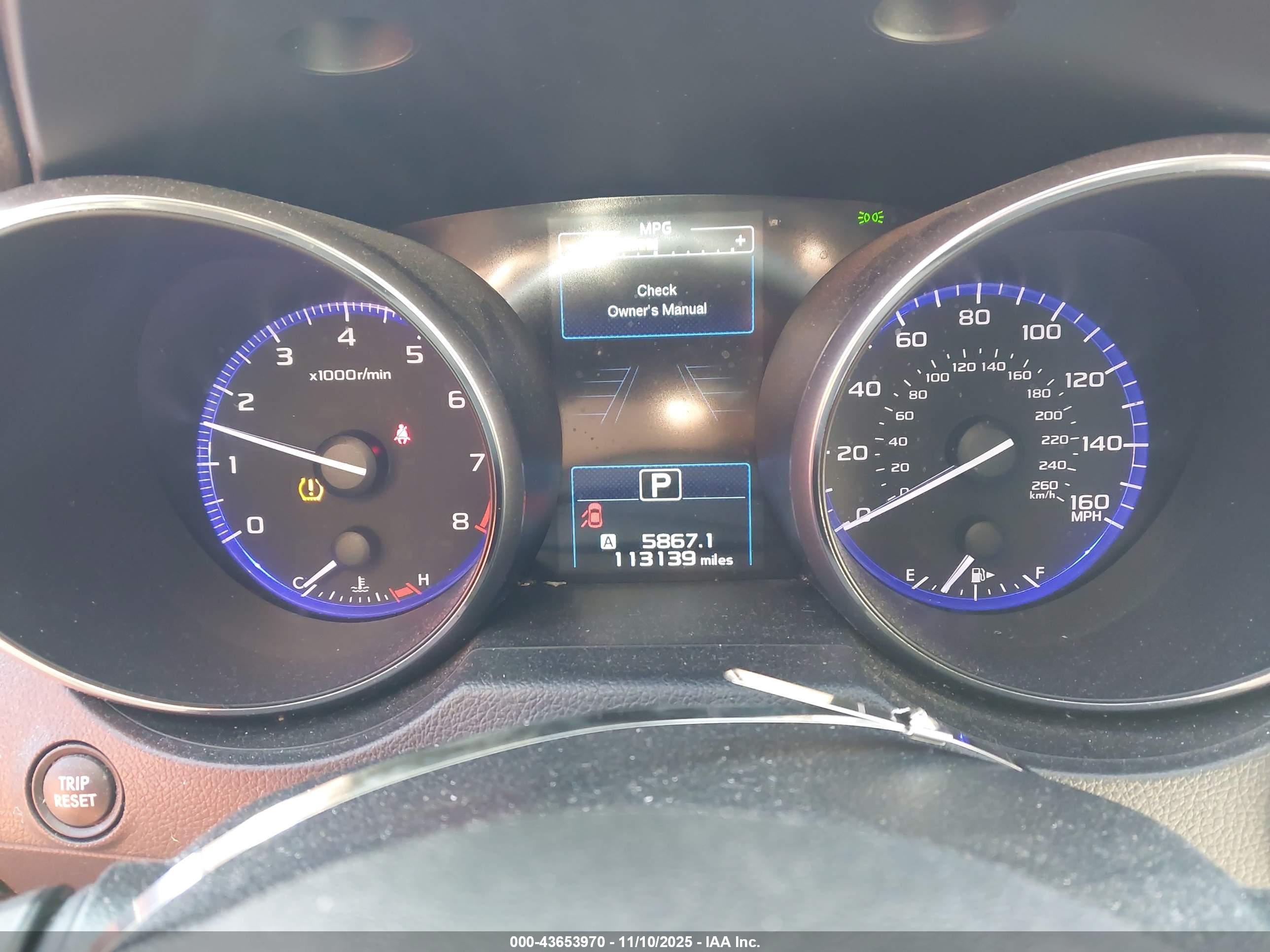 SUBARU OUTBACK image 7