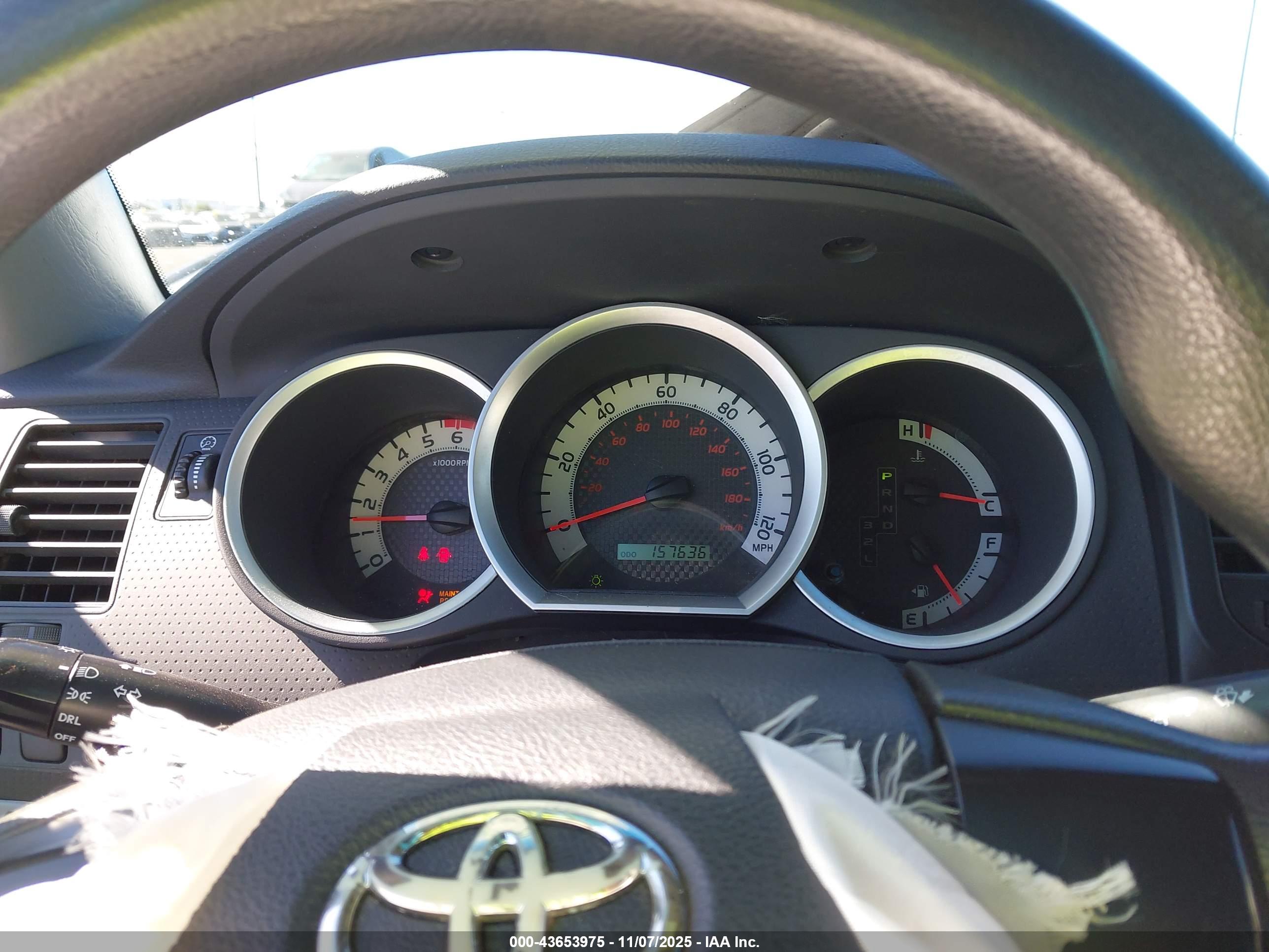 TOYOTA TACOMA image 7