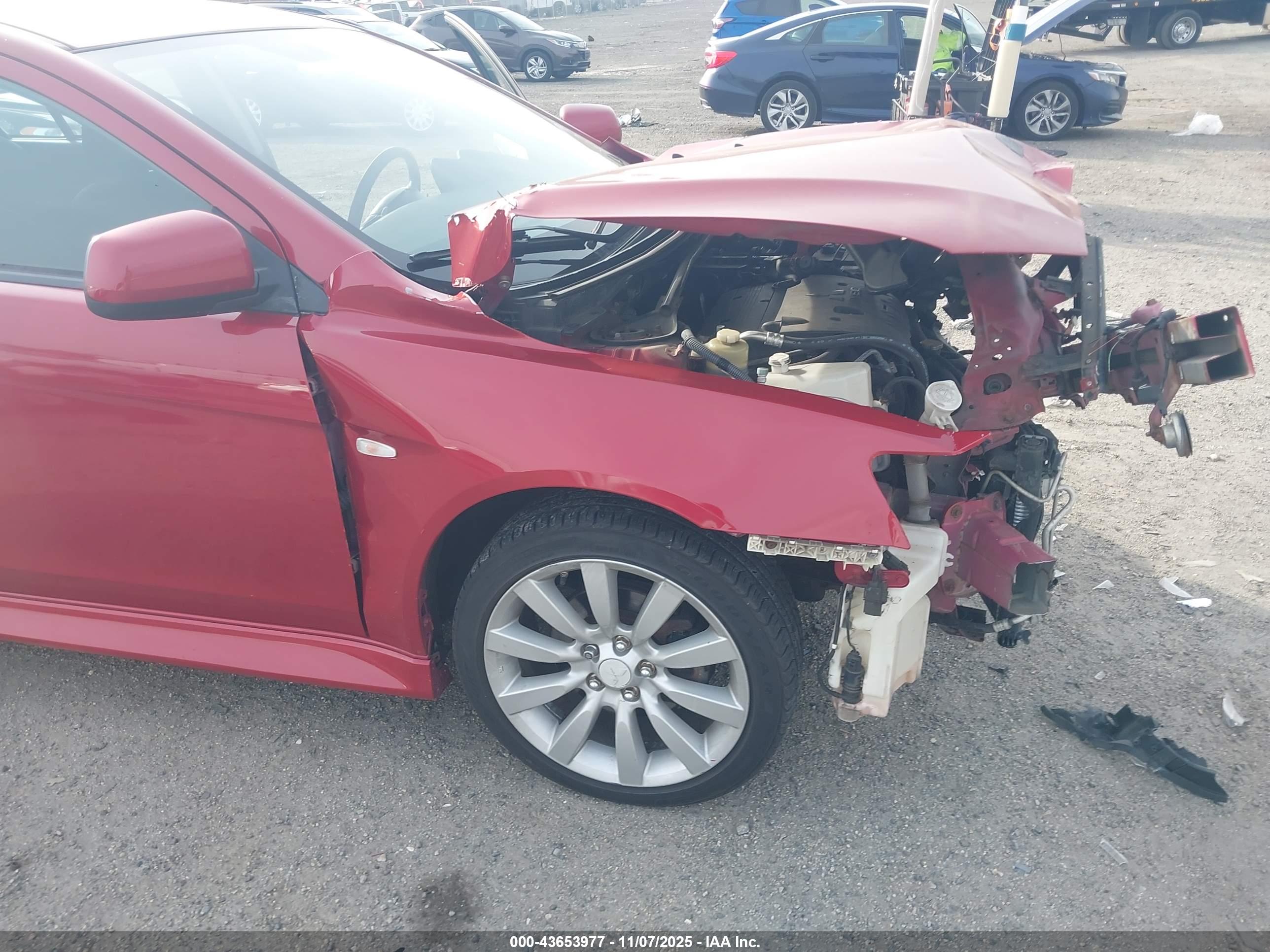 MITSUBISHI LANCER image 6