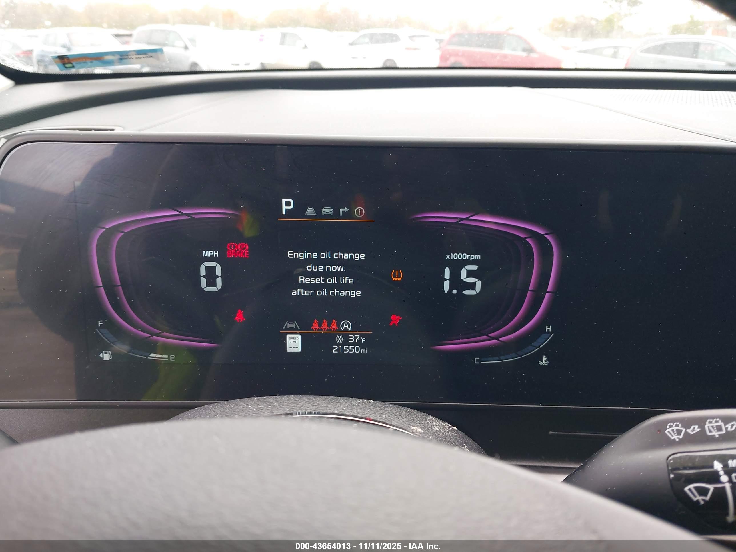 KIA SPORTAGE image 7