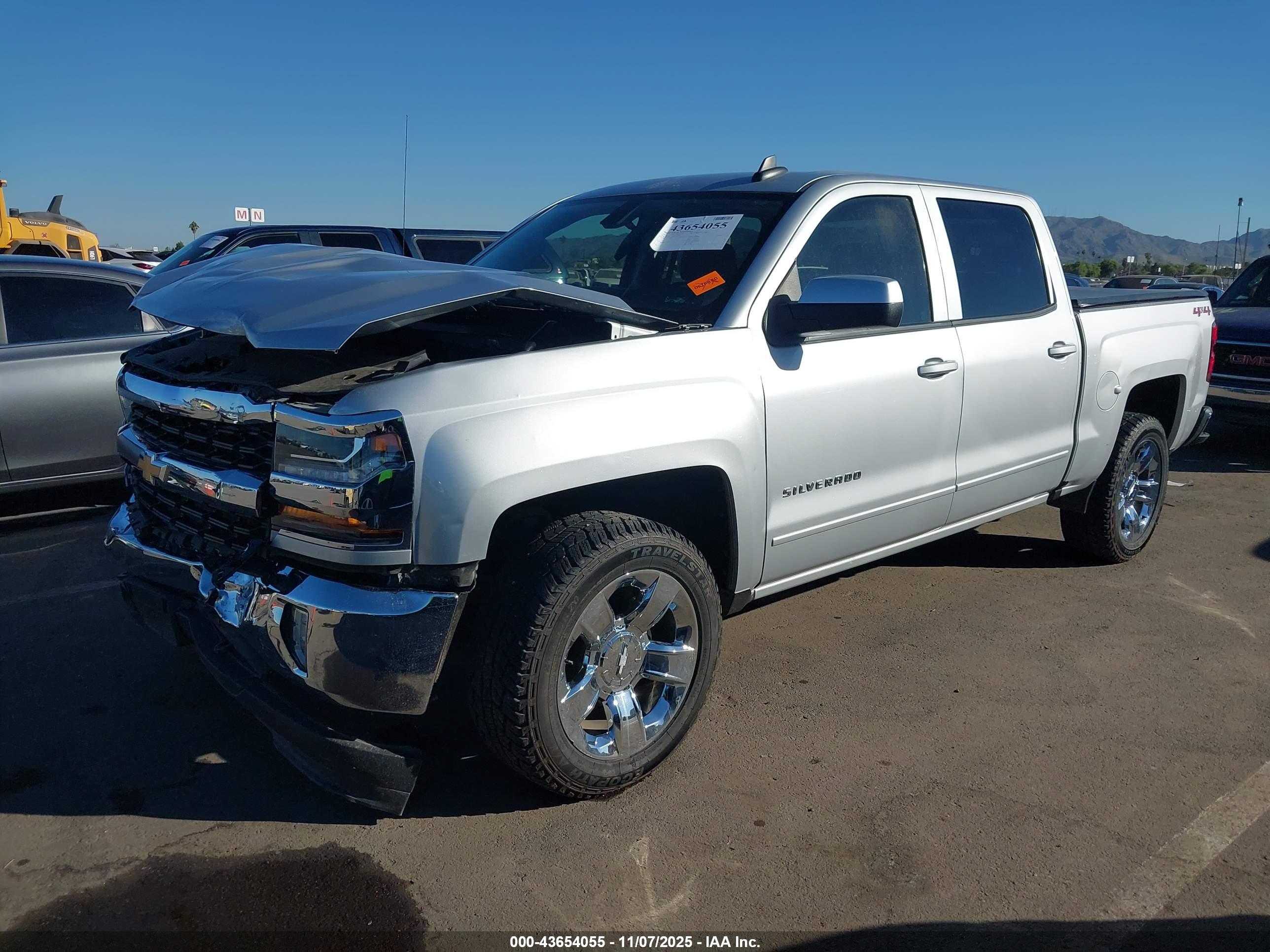 CHEVROLET SILVERADO image 2