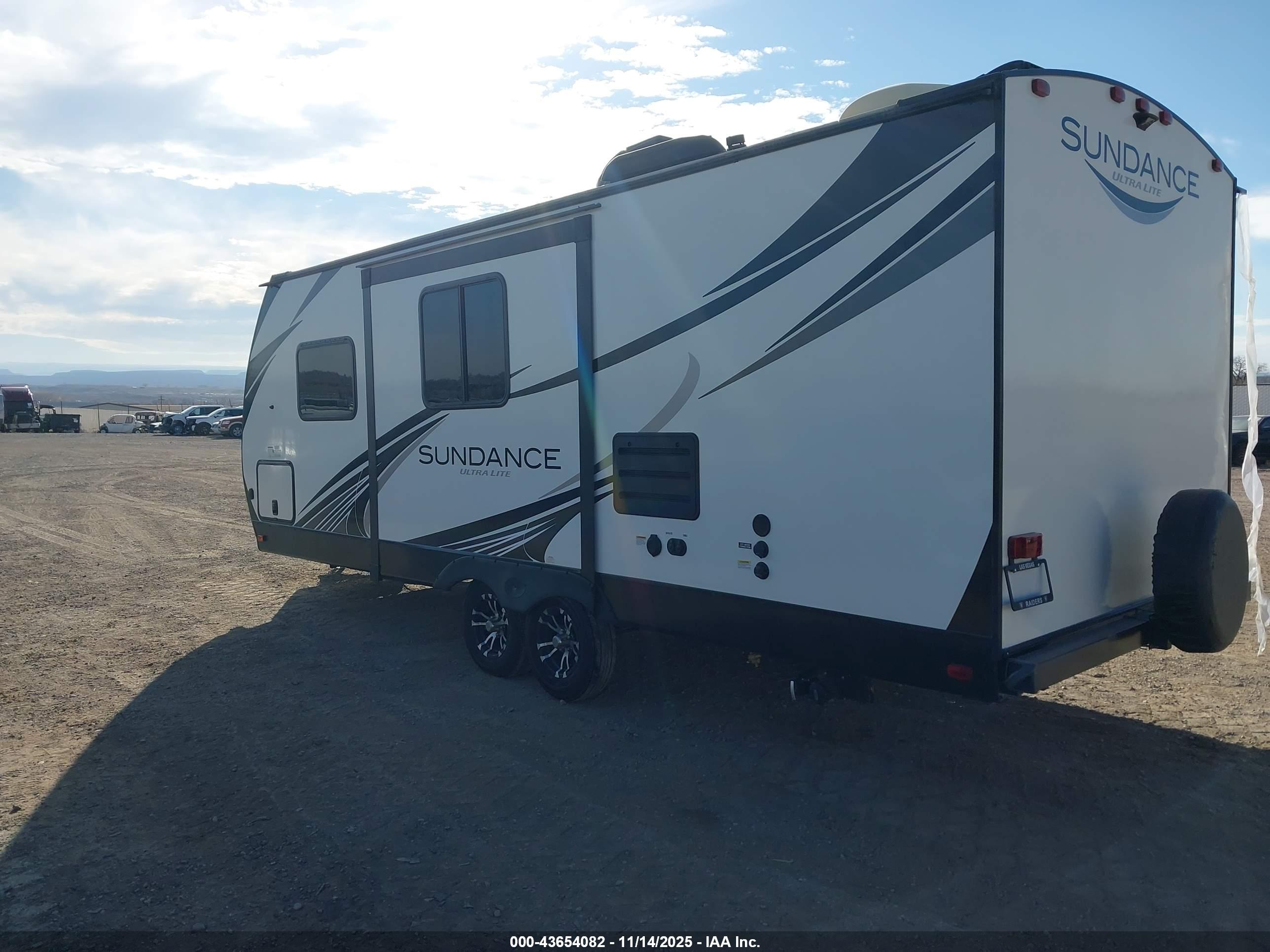 HEARTLAND RV image 3