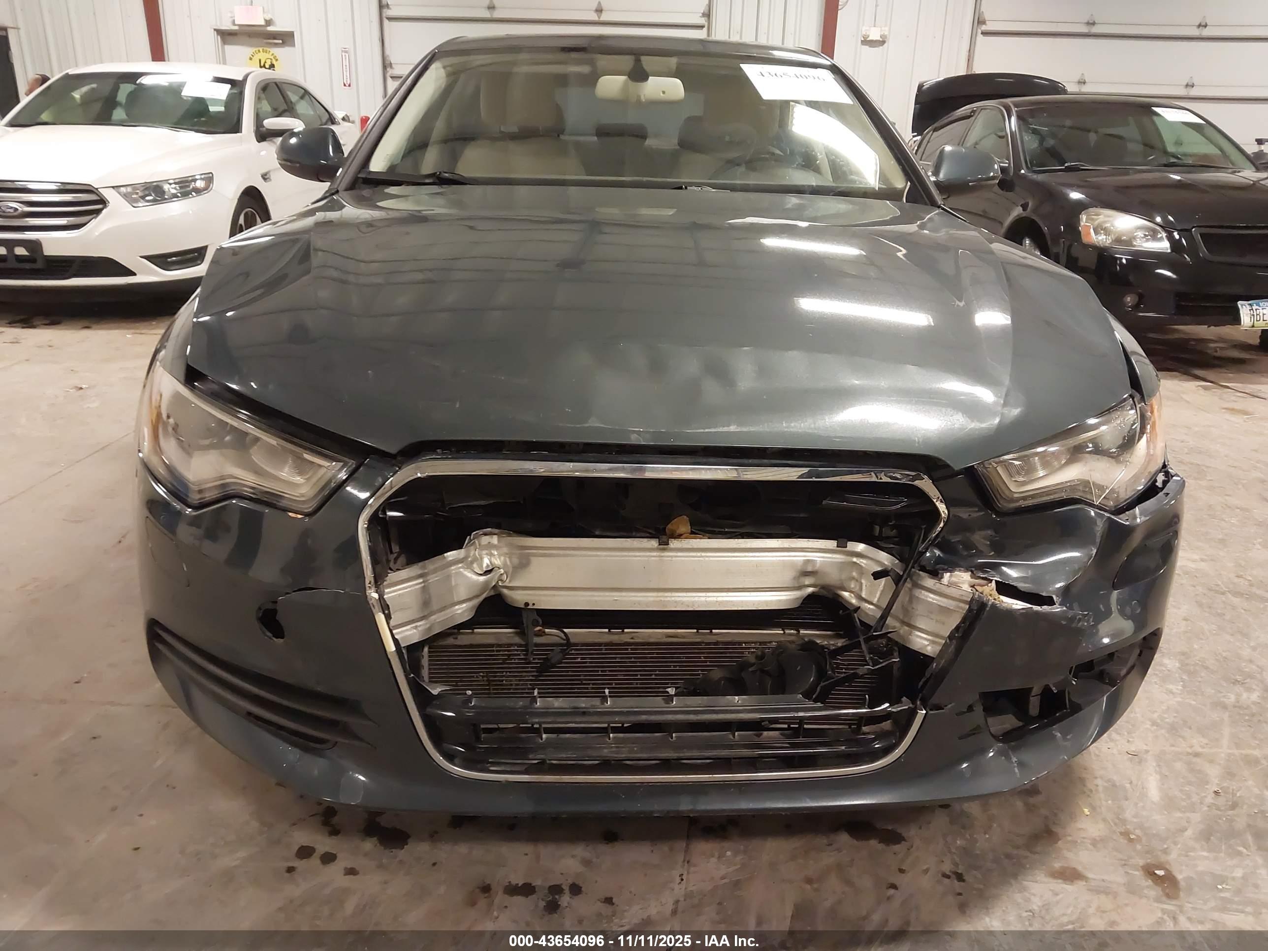 AUDI A6 image 6