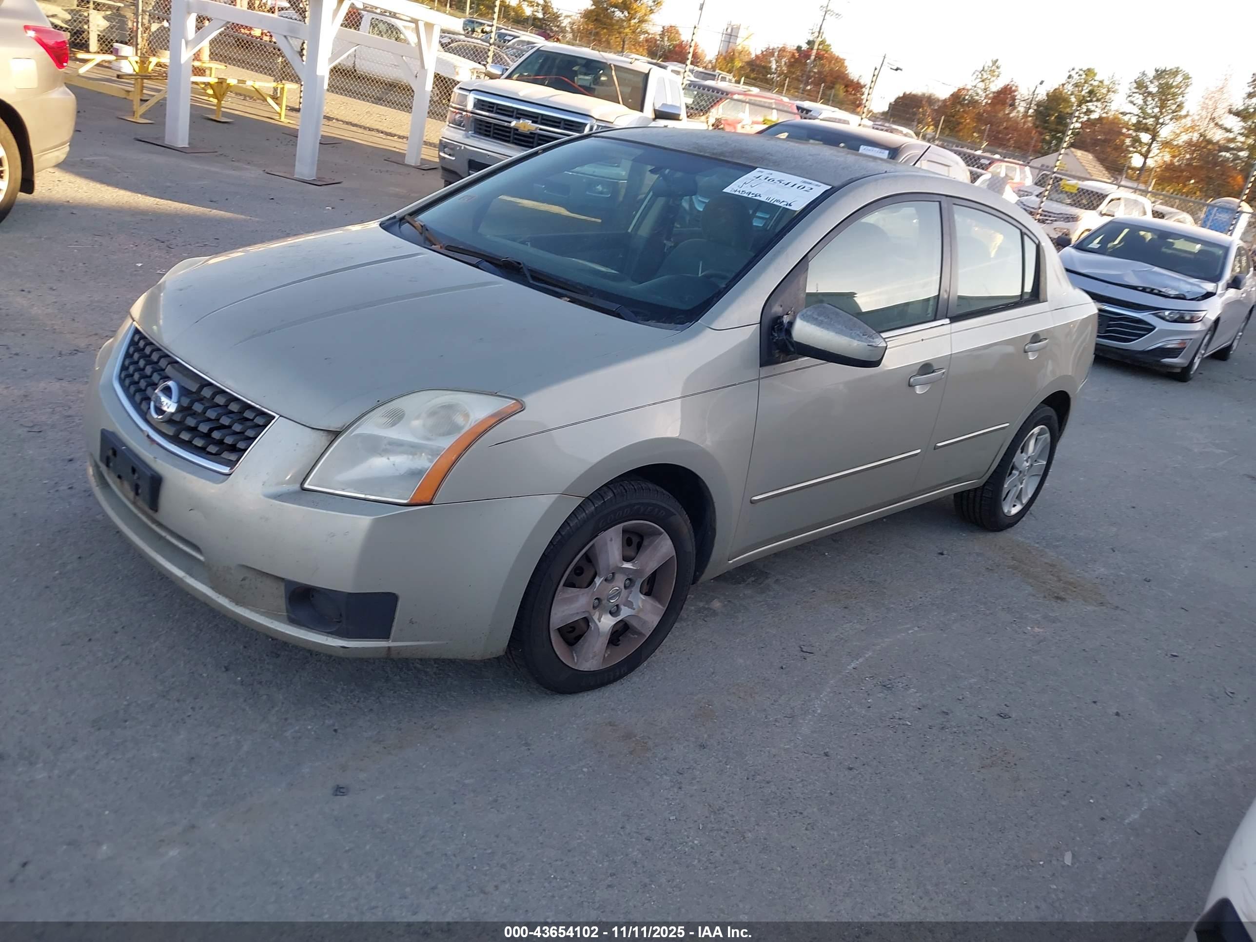 NISSAN SENTRA image 2