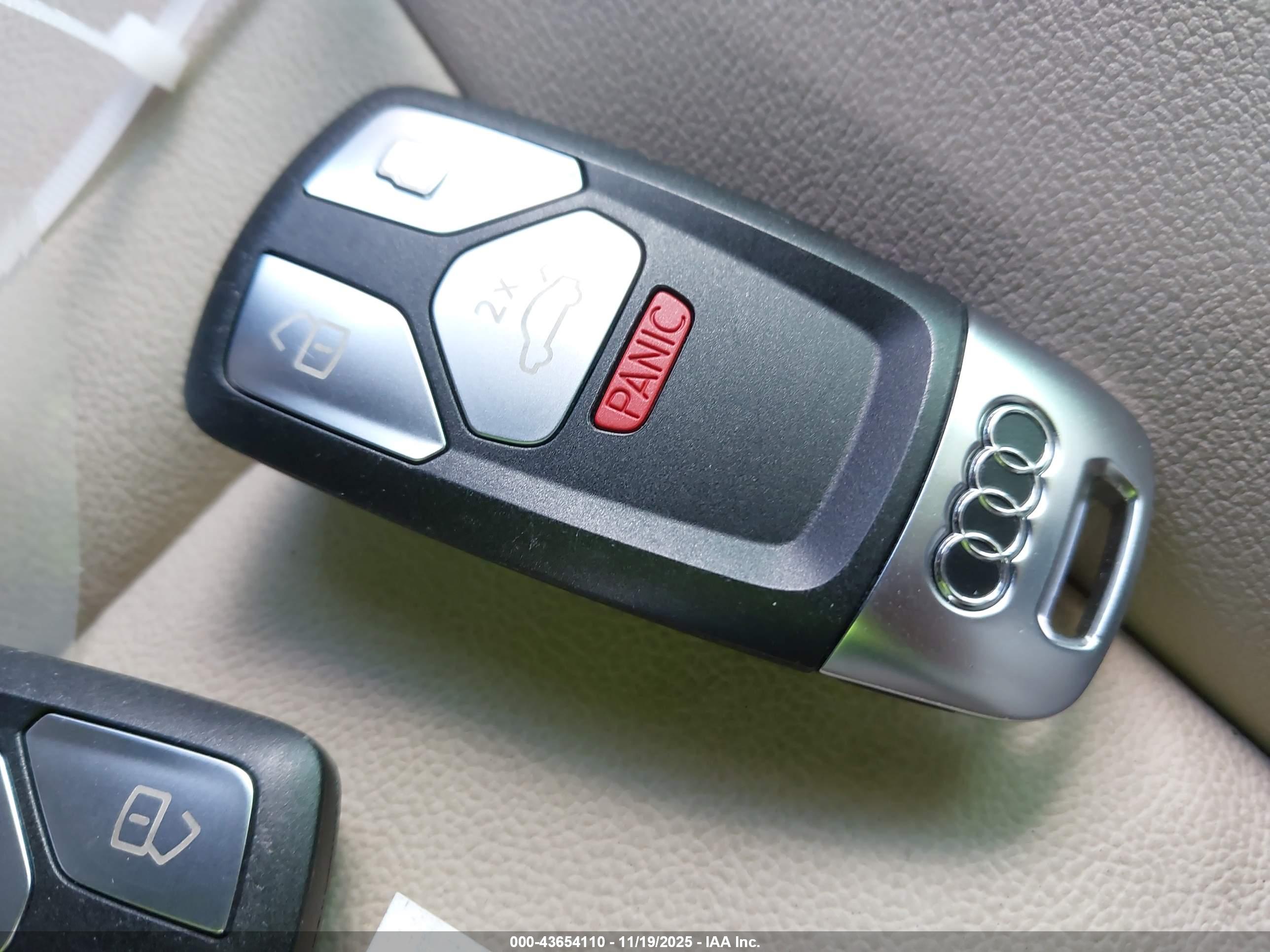 AUDI Q5 image 11